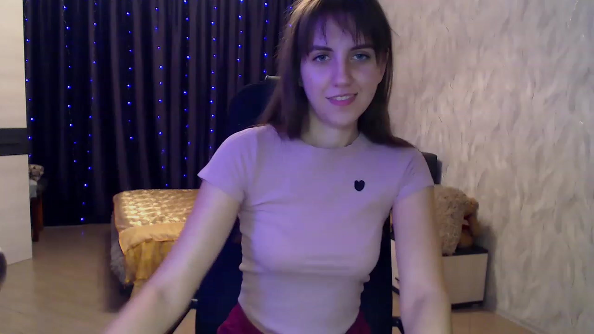 Gallery image thumbnail from MidnighttSunn's myfreecams stream on, 11/27/2022, 20:28 image 6 of 20