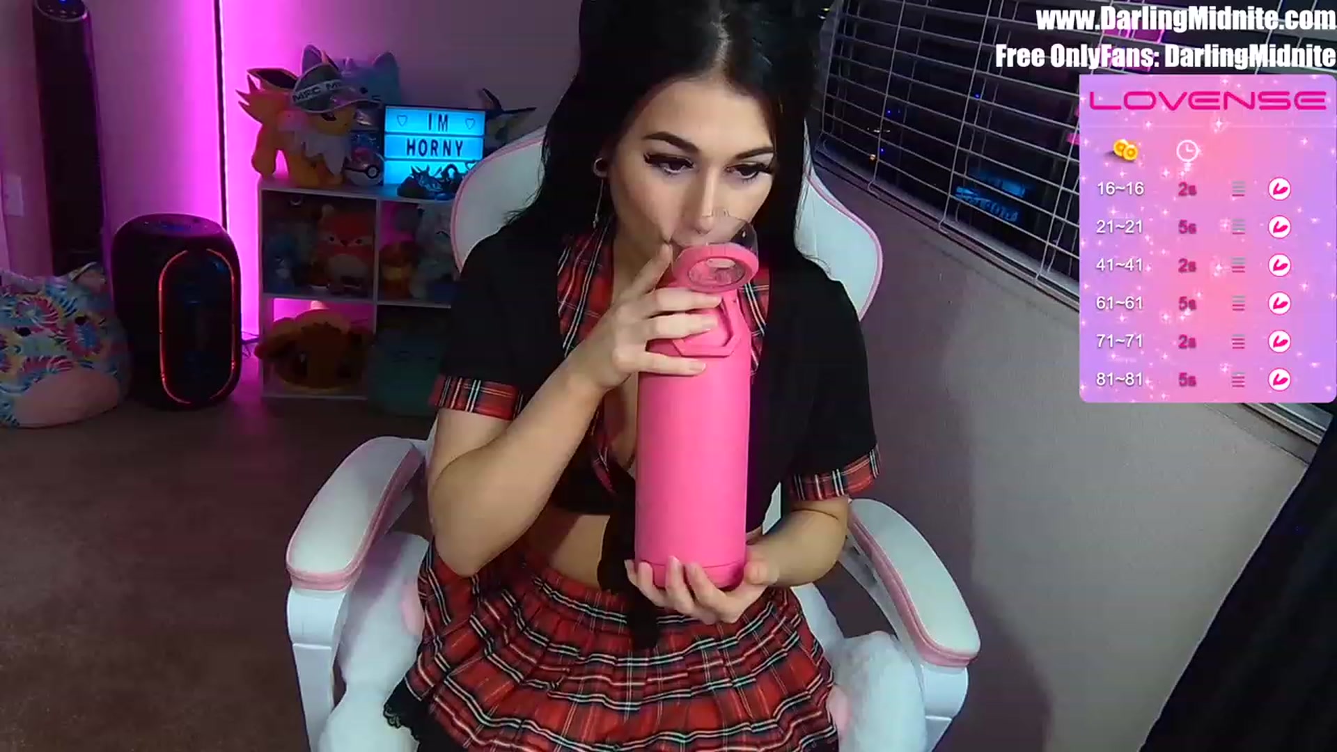 Gallery image thumbnail from MidniteXXX's myfreecams stream on, 04/25/2023, 03:48 image 13 of 20