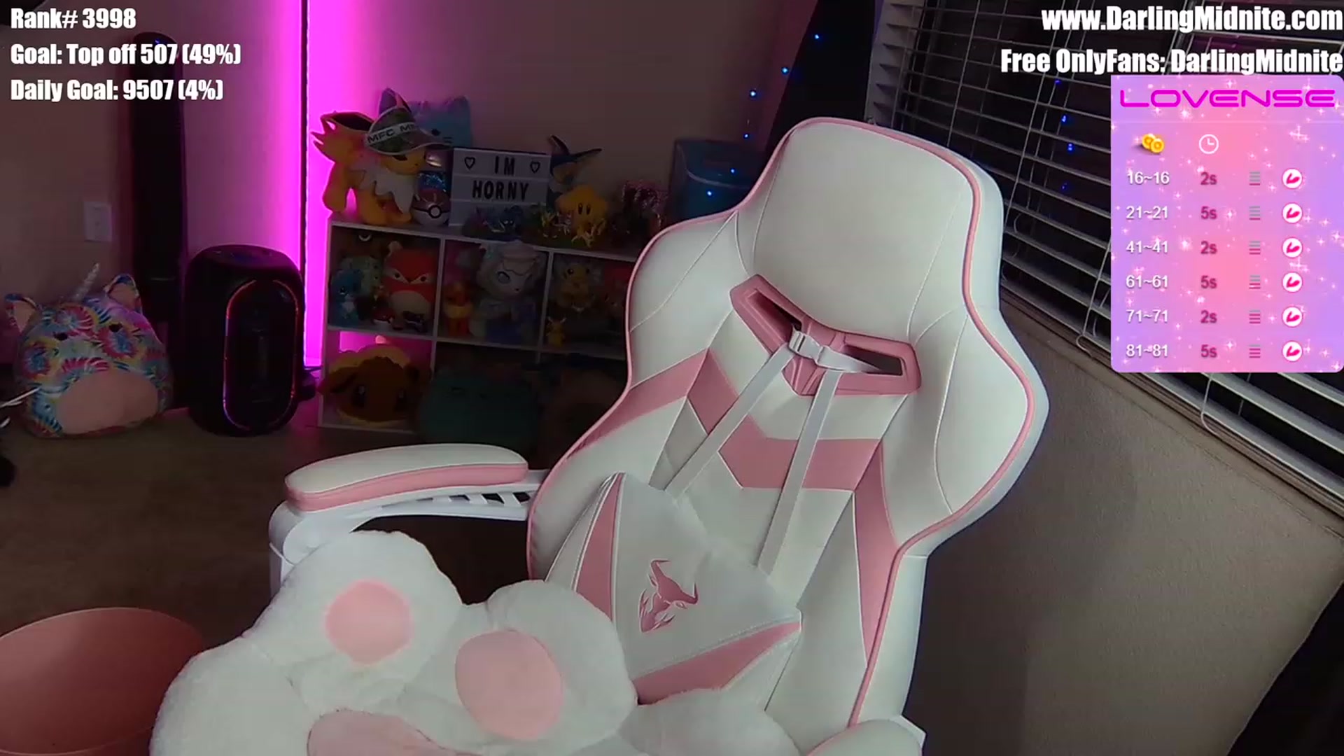Gallery image thumbnail from MidniteXXX's myfreecams stream on, 05/17/2023, 07:24 image 2 of 20