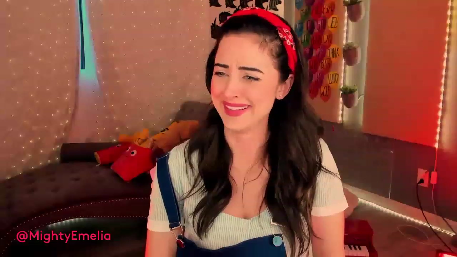 Gallery image thumbnail from MightyEmelia's myfreecams stream on, 02/26/2023, 01:24 image 3 of 20
