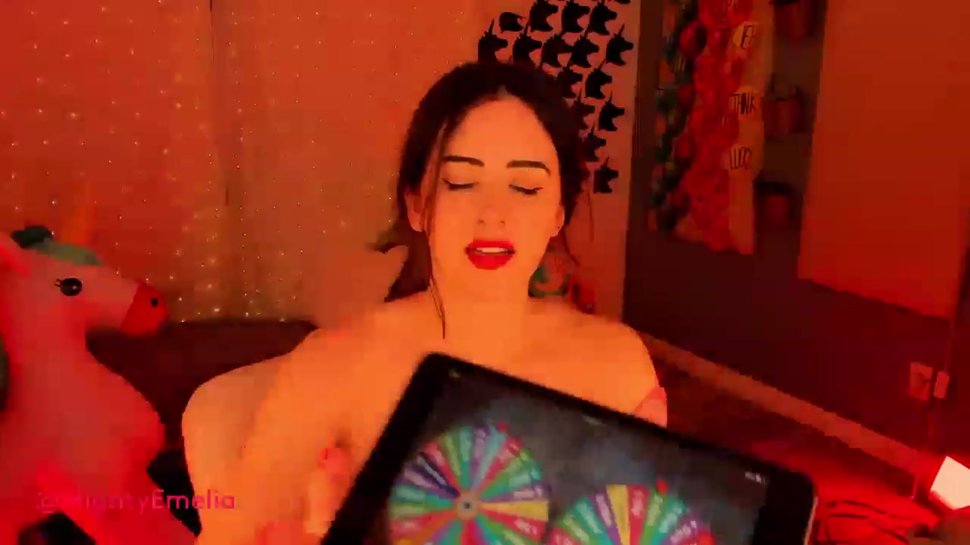 Gallery image thumbnail from MightyEmelia's myfreecams stream on, 05/31/2023, 04:39 image 10 of 20