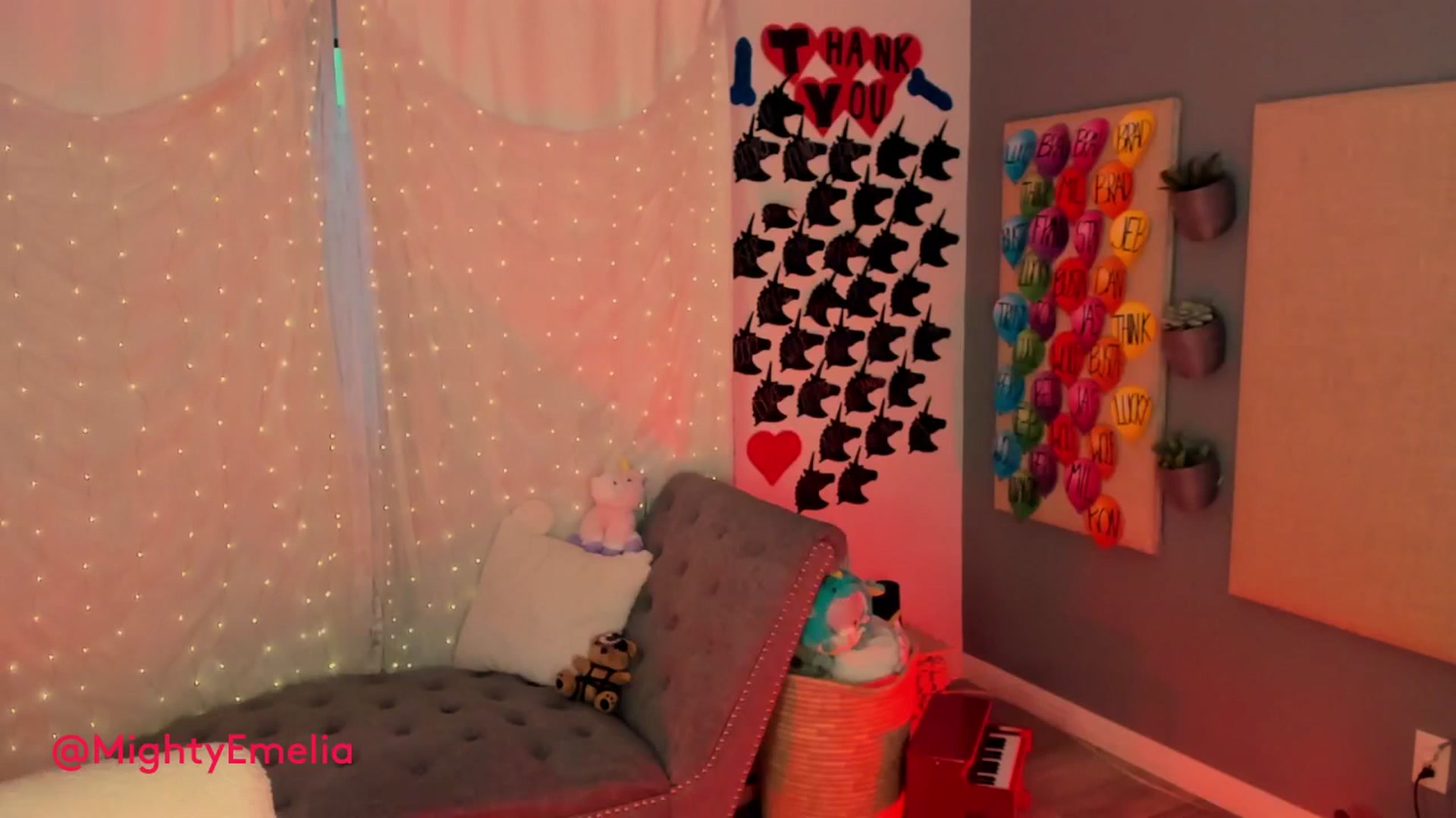 Gallery image thumbnail from MightyEmelia's myfreecams stream on, 07/08/2023, 04:07 image 5 of 20