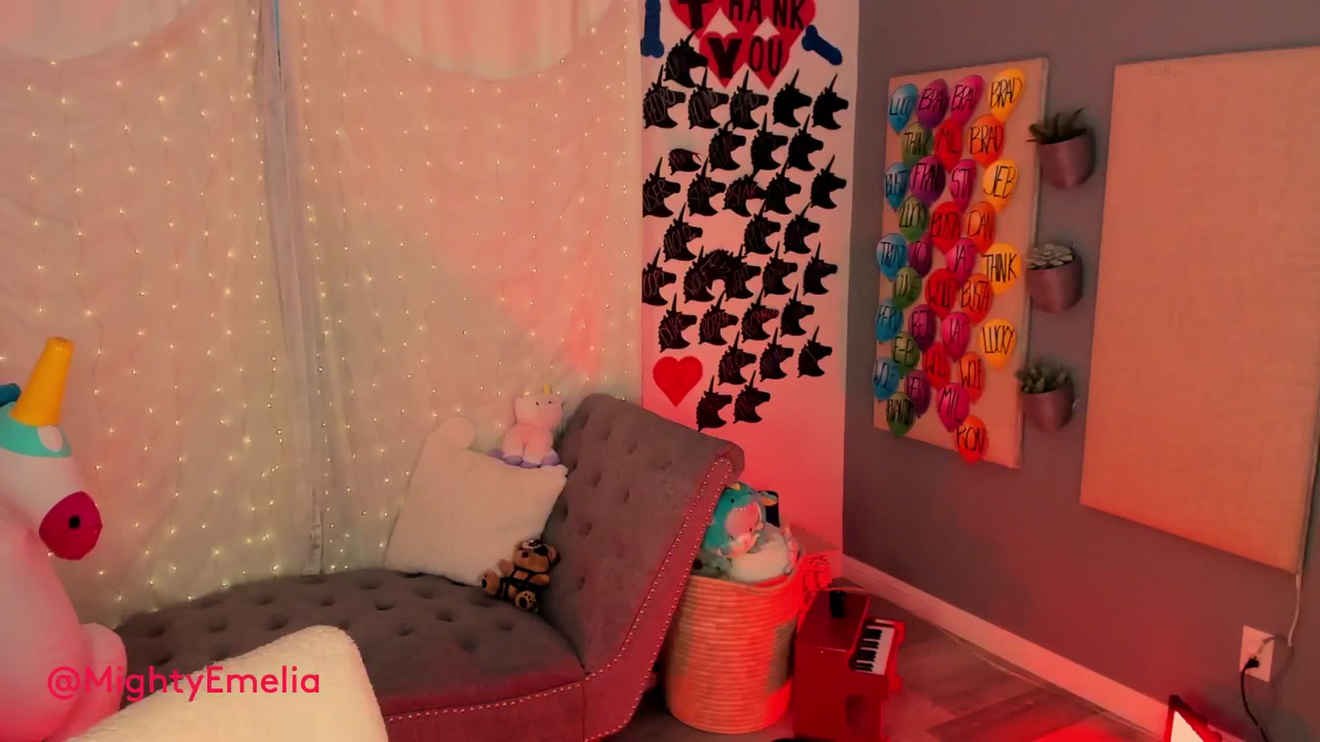 Gallery image thumbnail from MightyEmelia's myfreecams stream on, 07/10/2023, 03:29 image 20 of 20