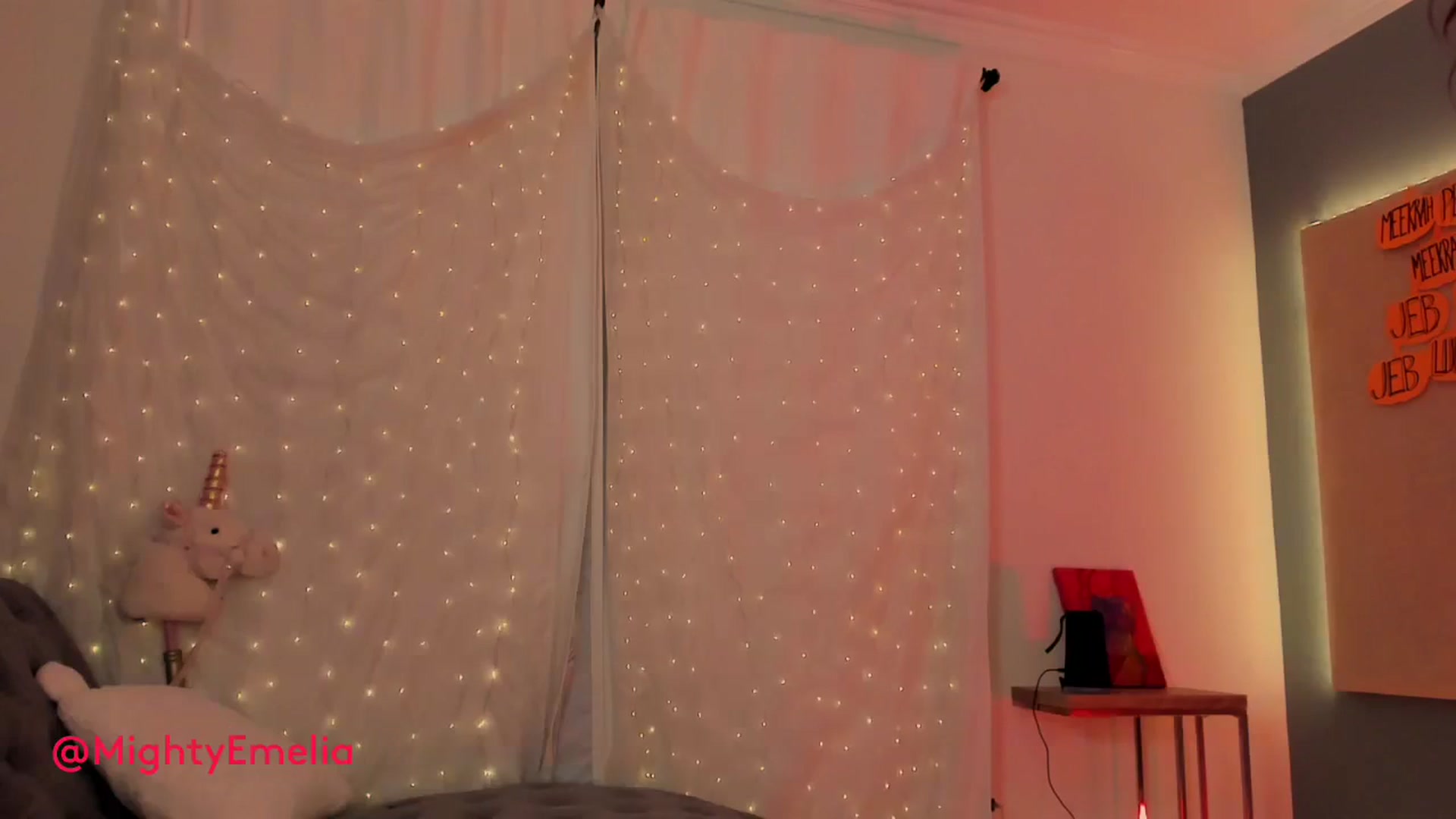 Gallery image thumbnail from MightyEmelia's myfreecams stream on, 10/19/2023, 02:46 image 12 of 20