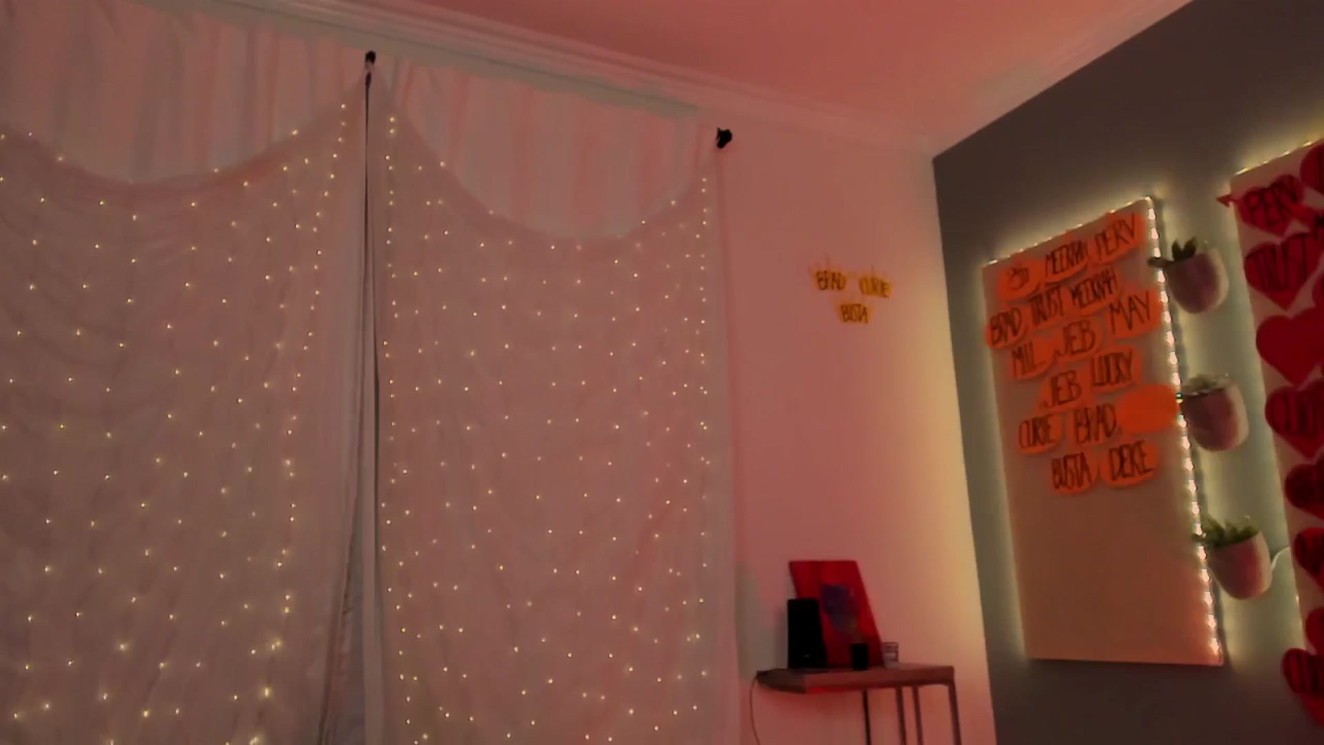 Gallery image thumbnail from MightyEmelia's myfreecams stream on, 11/02/2023, 03:28 image 4 of 20