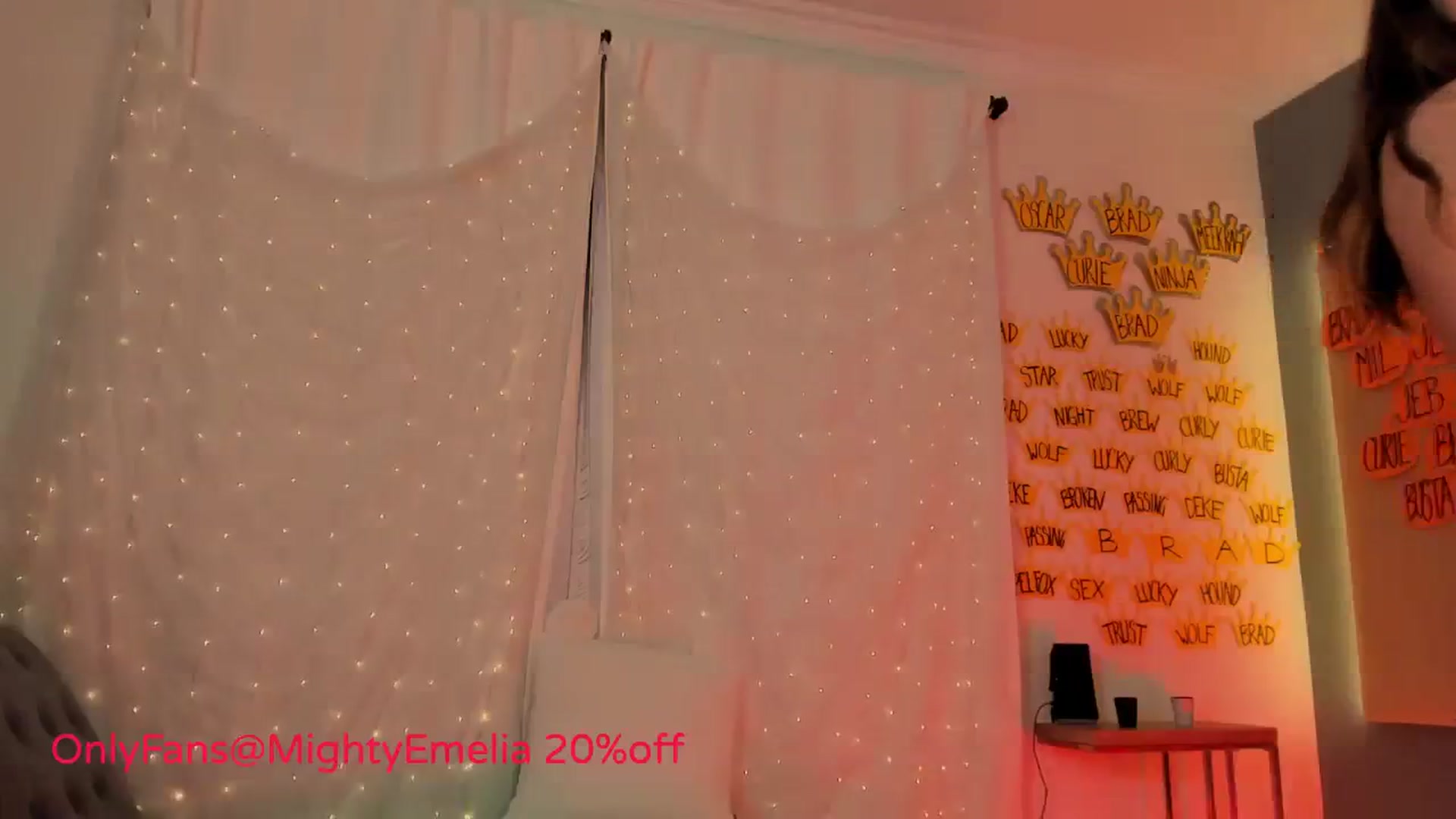 Gallery image thumbnail from MightyEmelia's myfreecams stream on, 11/12/2023, 06:47 image 8 of 20