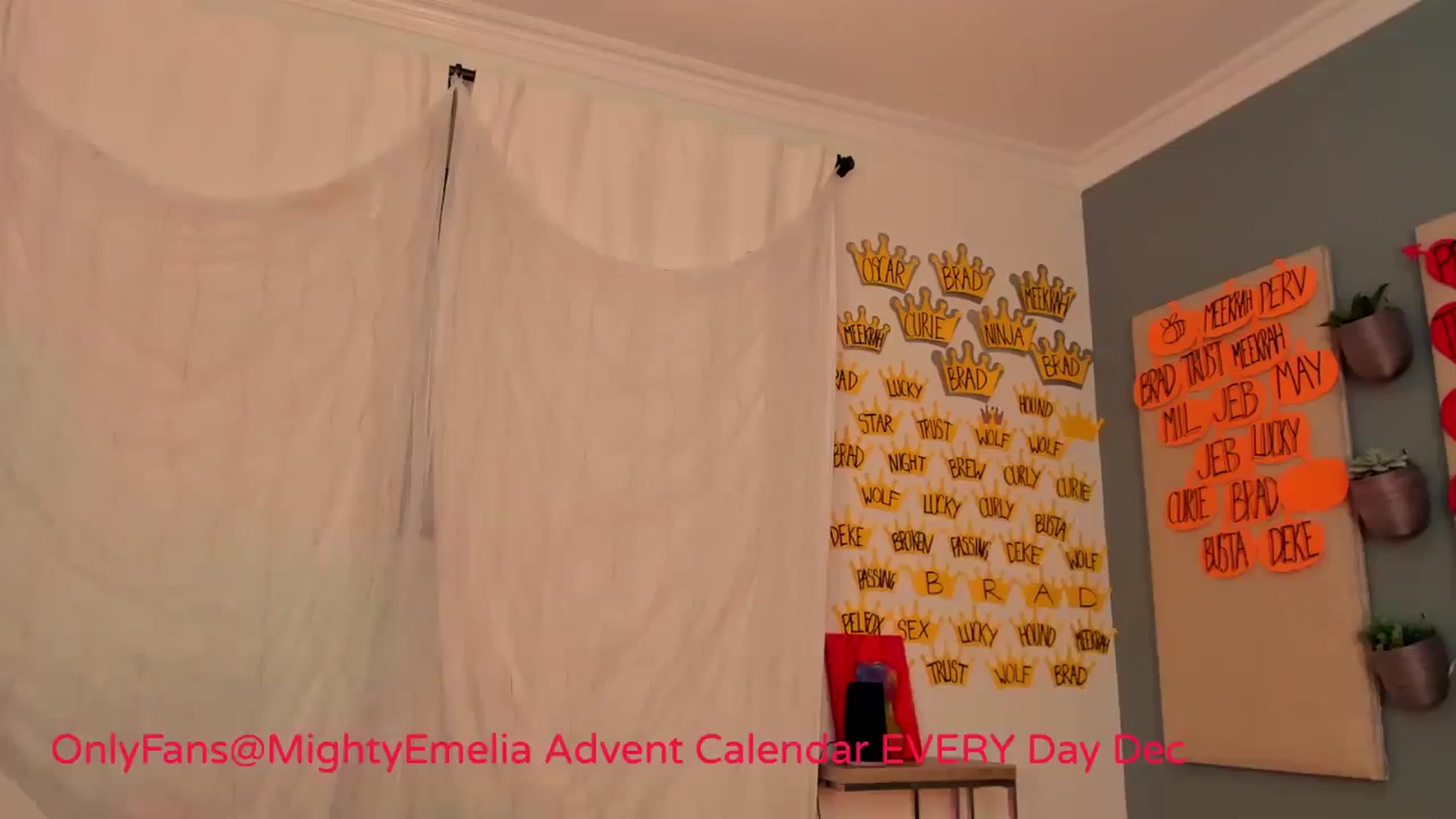 Gallery image thumbnail from MightyEmelia's myfreecams stream on, 12/07/2023, 03:15 image 3 of 20
