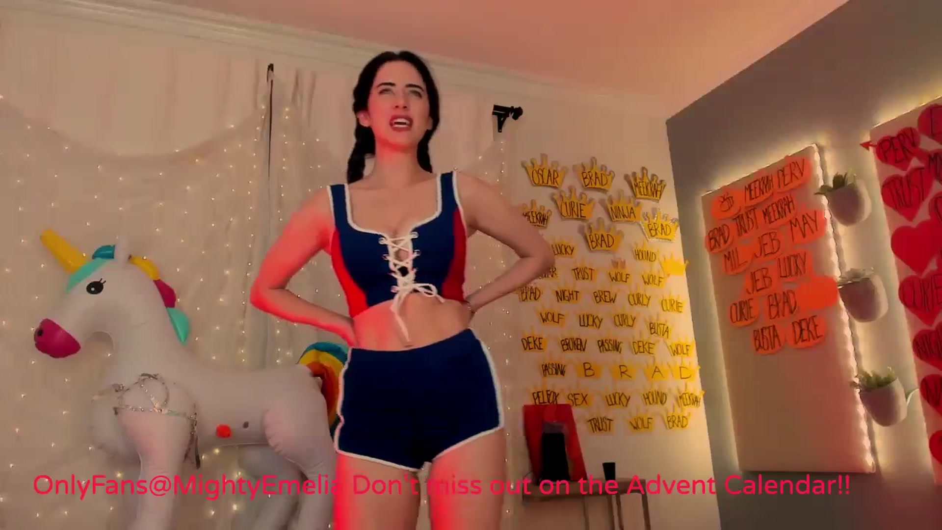 Gallery image thumbnail from MightyEmelia's myfreecams stream on, 12/15/2023, 02:58 image 11 of 20