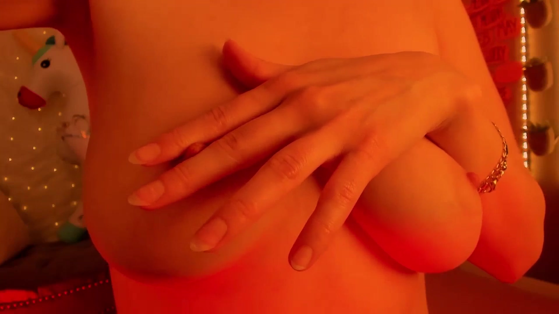 Gallery image thumbnail from MightyEmelia's myfreecams stream on, 12/15/2023, 03:44 image 20 of 20