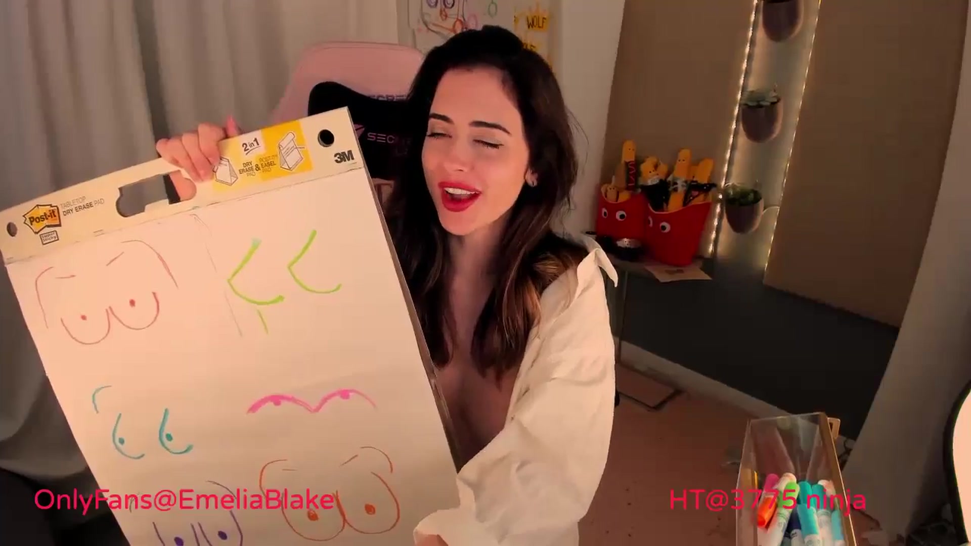 Gallery image thumbnail from MightyEmelia's myfreecams stream on, 07/31/2024, 03:37 image 12 of 20