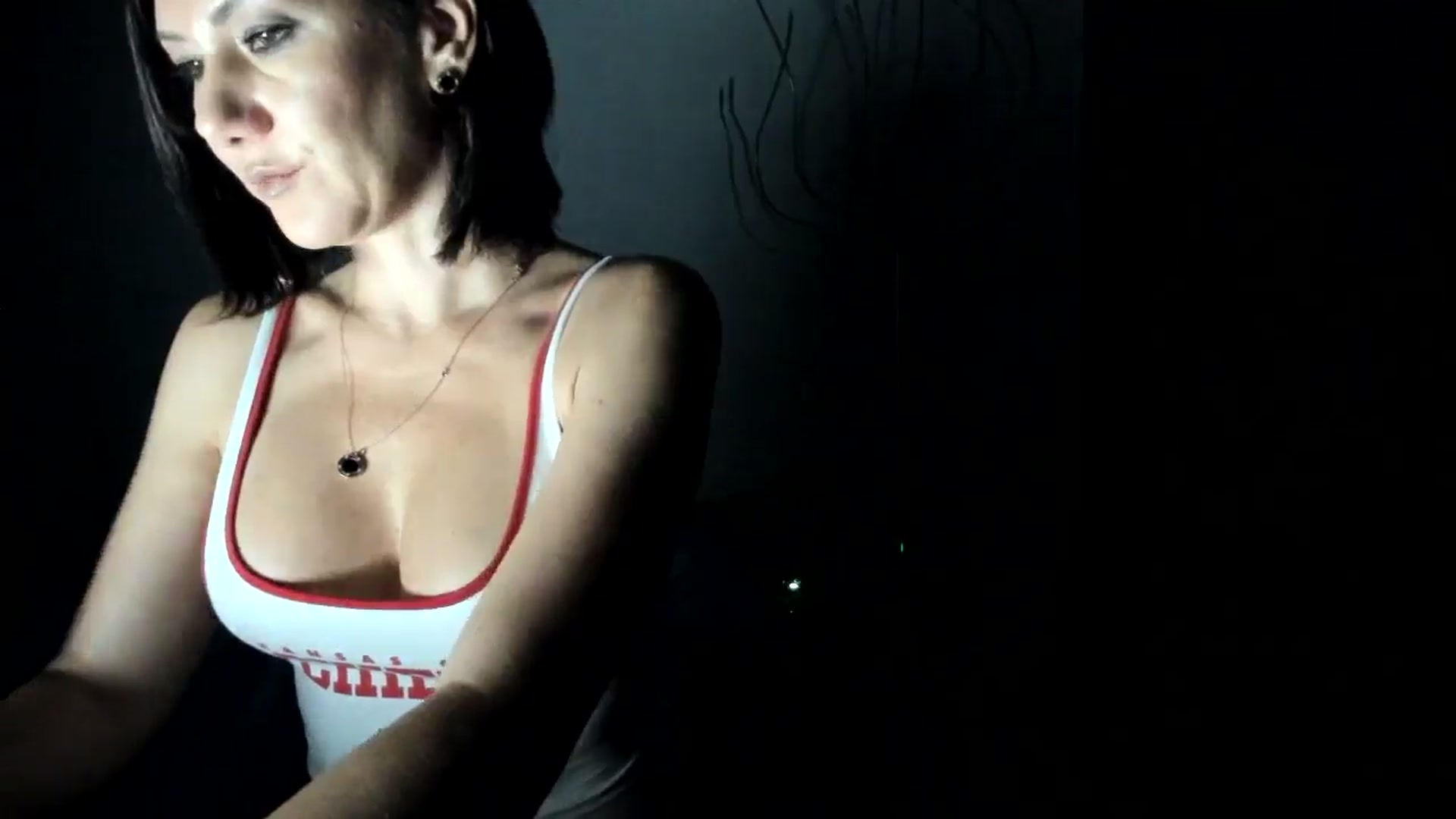 Gallery image thumbnail from Mighty_Alex's myfreecams stream on, 11/11/2024, 16:31 image 19 of 20