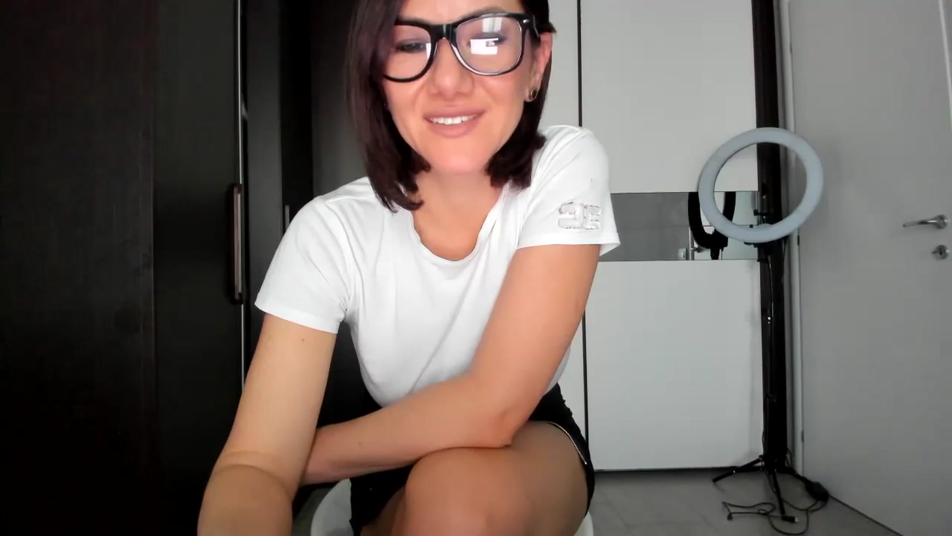 Gallery image thumbnail from Mighty_Alex's myfreecams stream on, 12/02/2024, 18:01 image 6 of 20