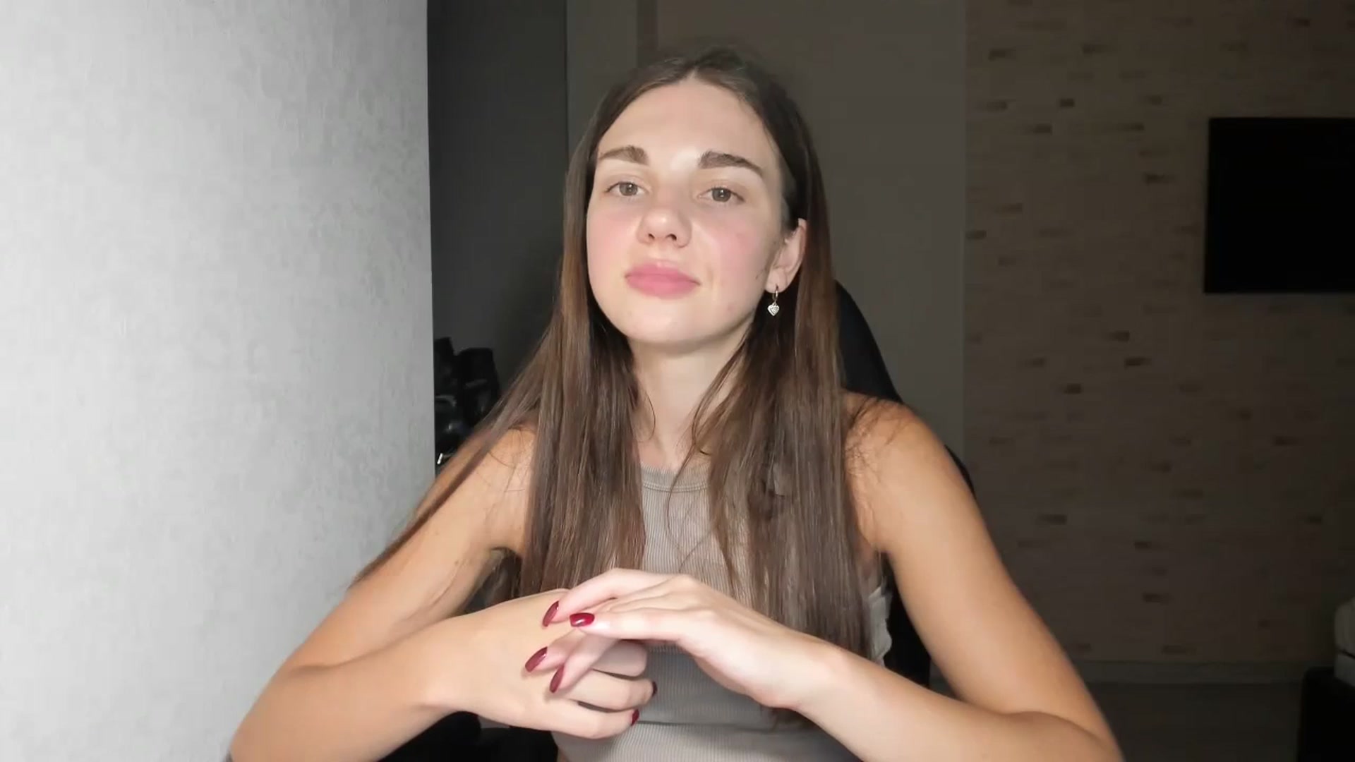 Gallery image thumbnail from Mihellii's myfreecams stream on, 08/29/2024, 23:16 image 13 of 20