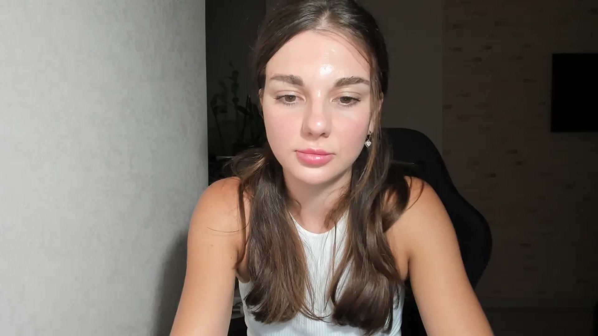 Gallery image thumbnail from Mihellii's myfreecams stream on, 09/01/2024, 19:13 image 16 of 20
