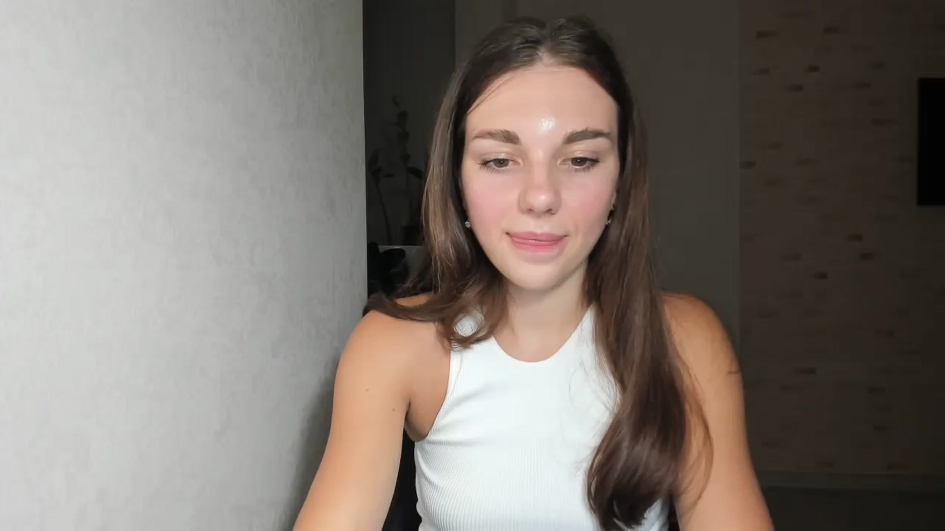 Gallery image thumbnail from Mihellii's myfreecams stream on, 09/02/2024, 18:50 image 8 of 20