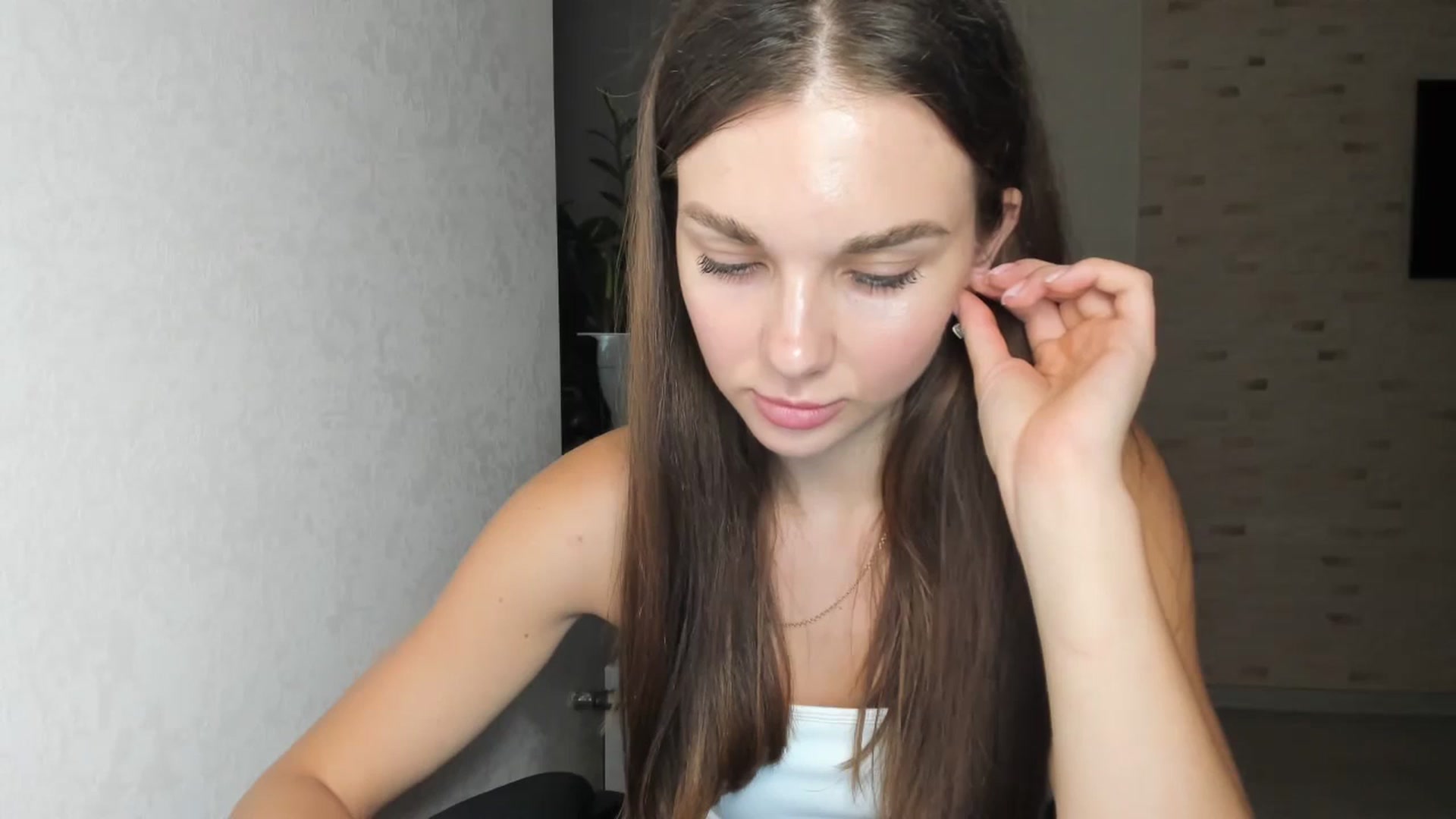 Gallery image thumbnail from Mihellii's myfreecams stream on, 09/04/2024, 20:48 image 13 of 20