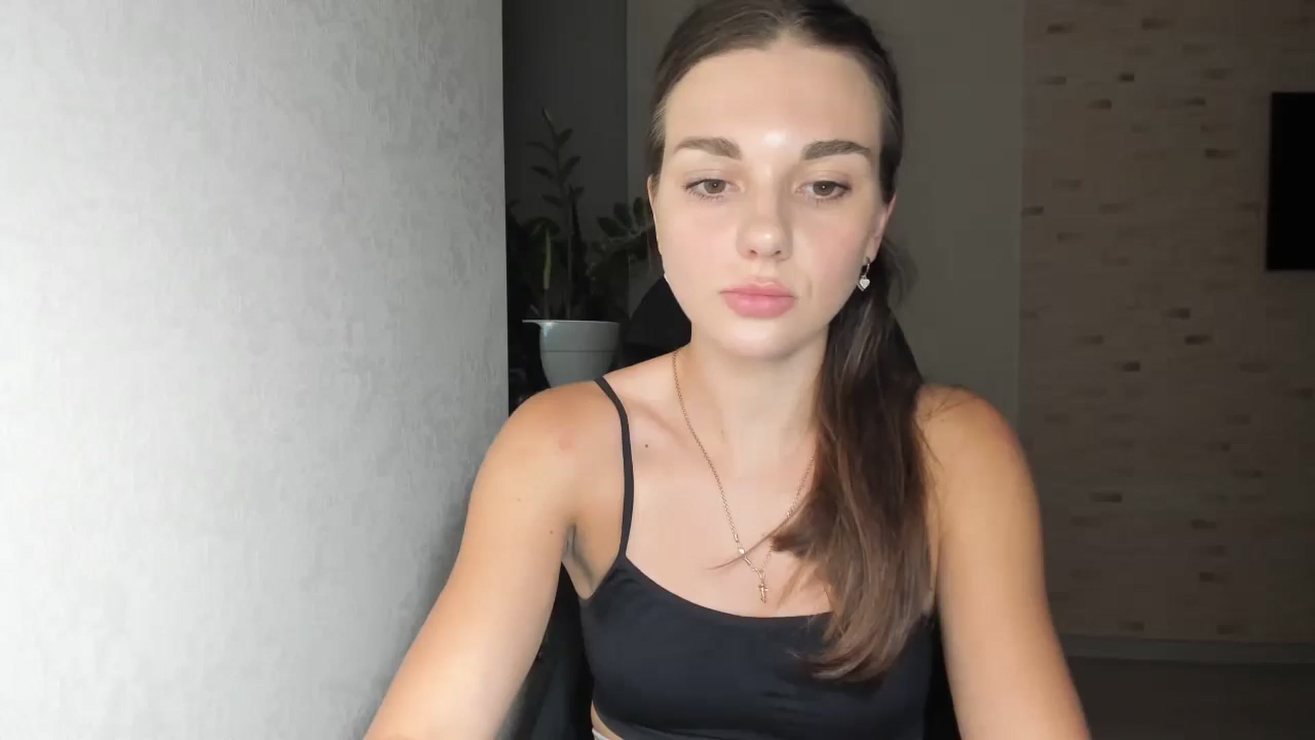 Gallery image thumbnail from Mihellii's myfreecams stream on, 09/06/2024, 20:23 image 12 of 20