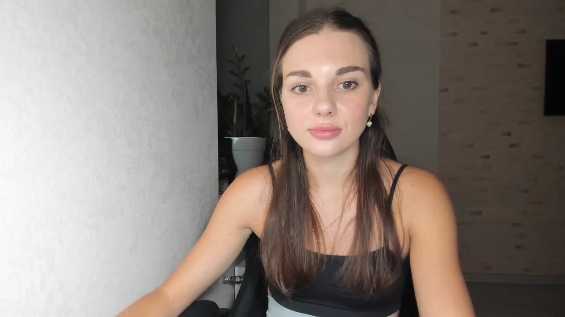 Gallery image thumbnail from Mihellii's myfreecams stream on, 09/06/2024, 20:23 image 7 of 20