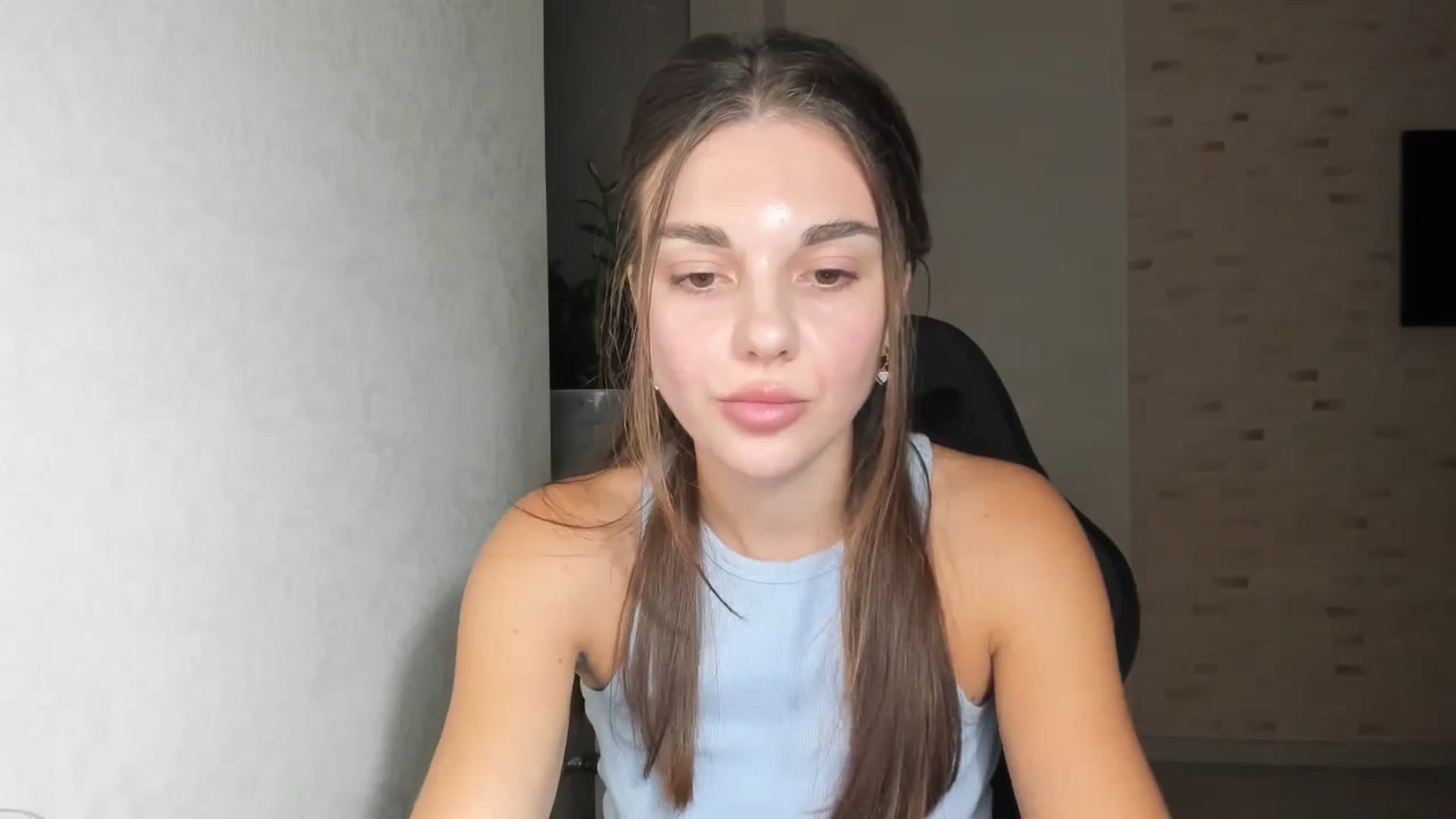 Gallery image thumbnail from Mihellii's myfreecams stream on, 09/08/2024, 19:37 image 13 of 20
