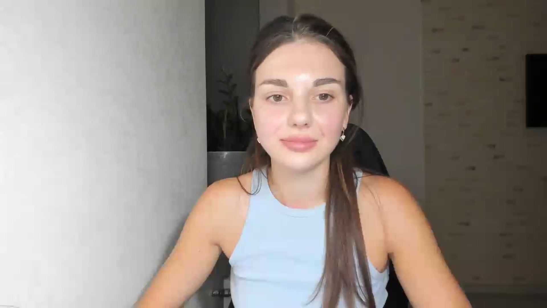 Gallery image thumbnail from Mihellii's myfreecams stream on, 09/08/2024, 20:04 image 9 of 20