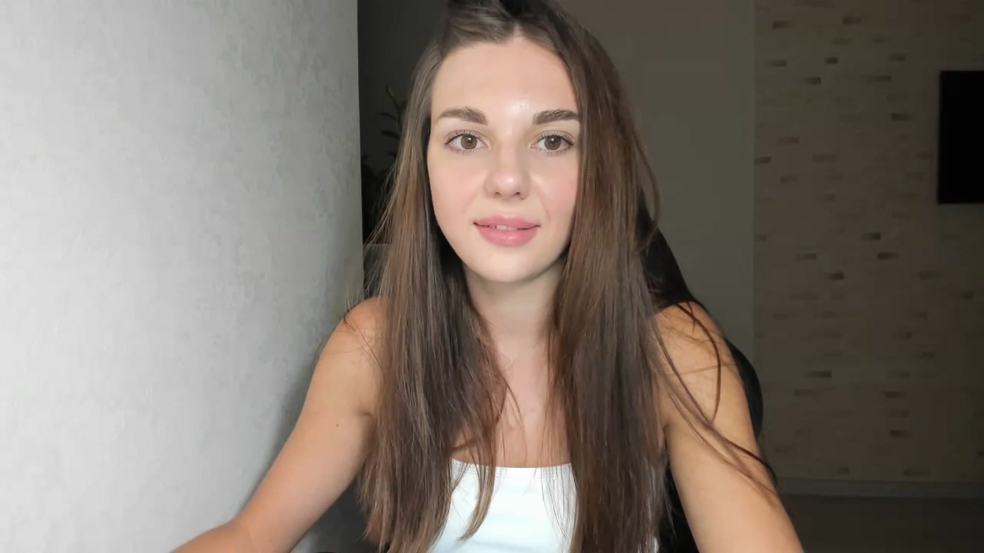 Gallery image thumbnail from Mihellii's myfreecams stream on, 09/09/2024, 20:52 image 15 of 20