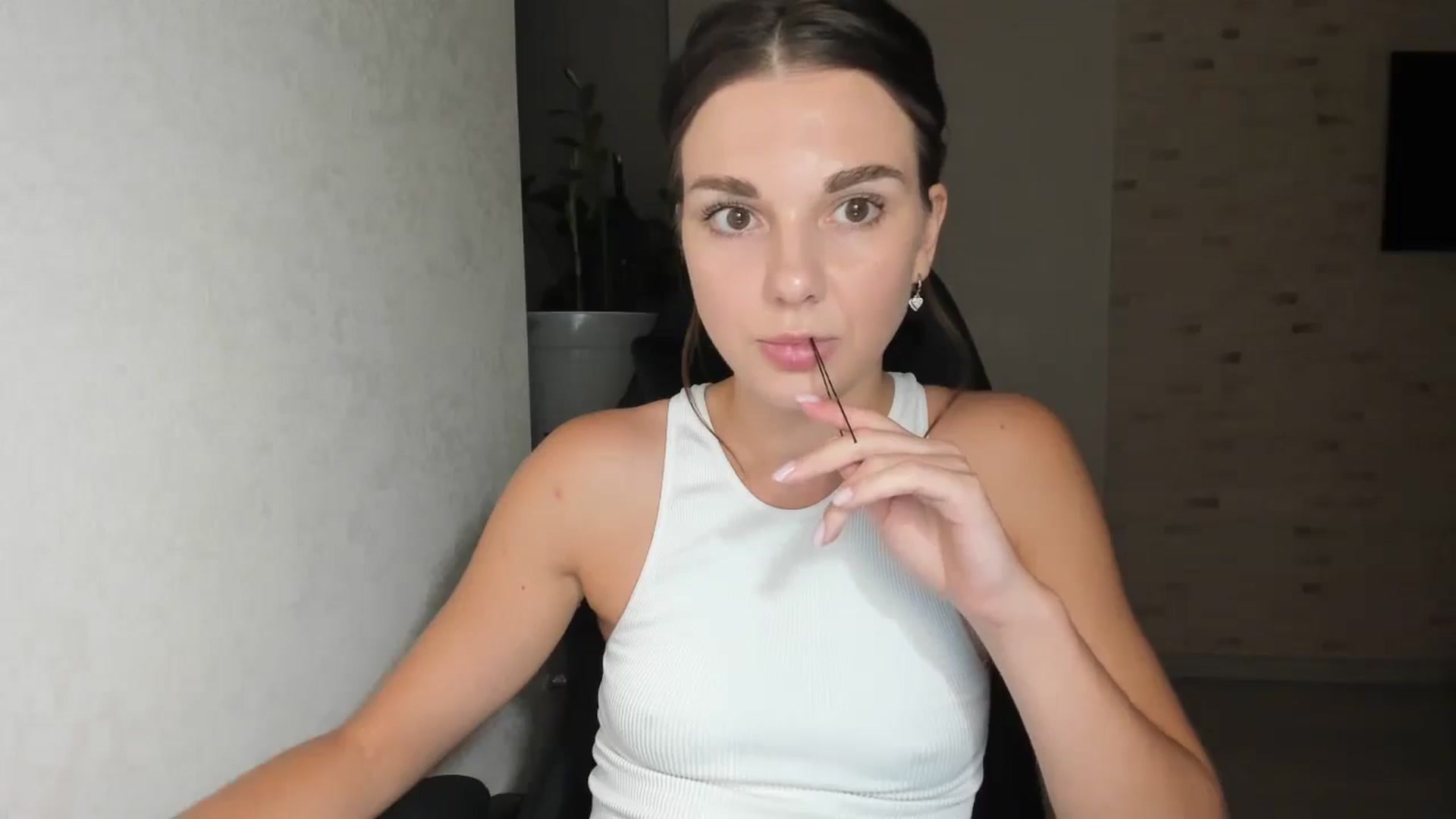 Gallery image thumbnail from Mihellii's myfreecams stream on, 09/11/2024, 20:32 image 7 of 20