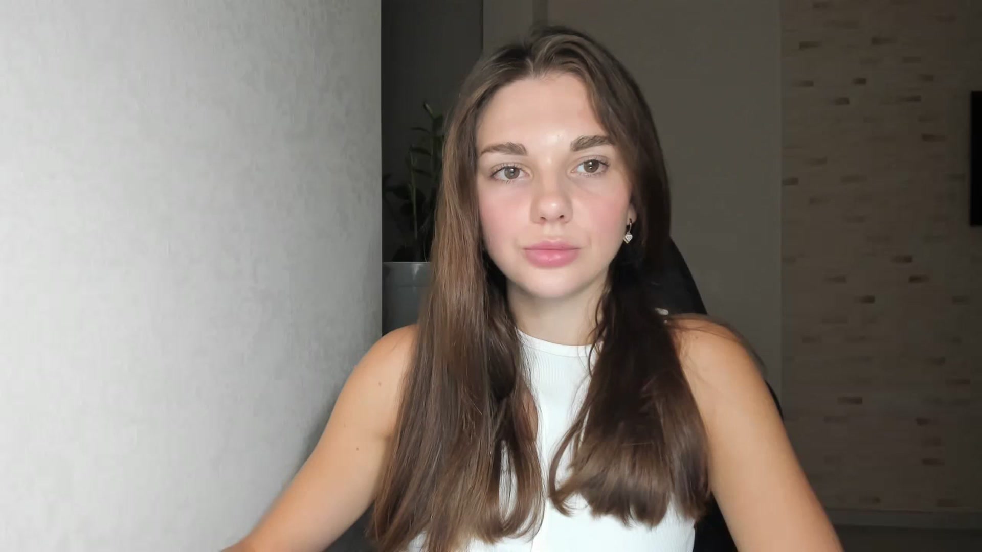 Gallery image thumbnail from Mihellii's myfreecams stream on, 09/13/2024, 20:50 image 10 of 20