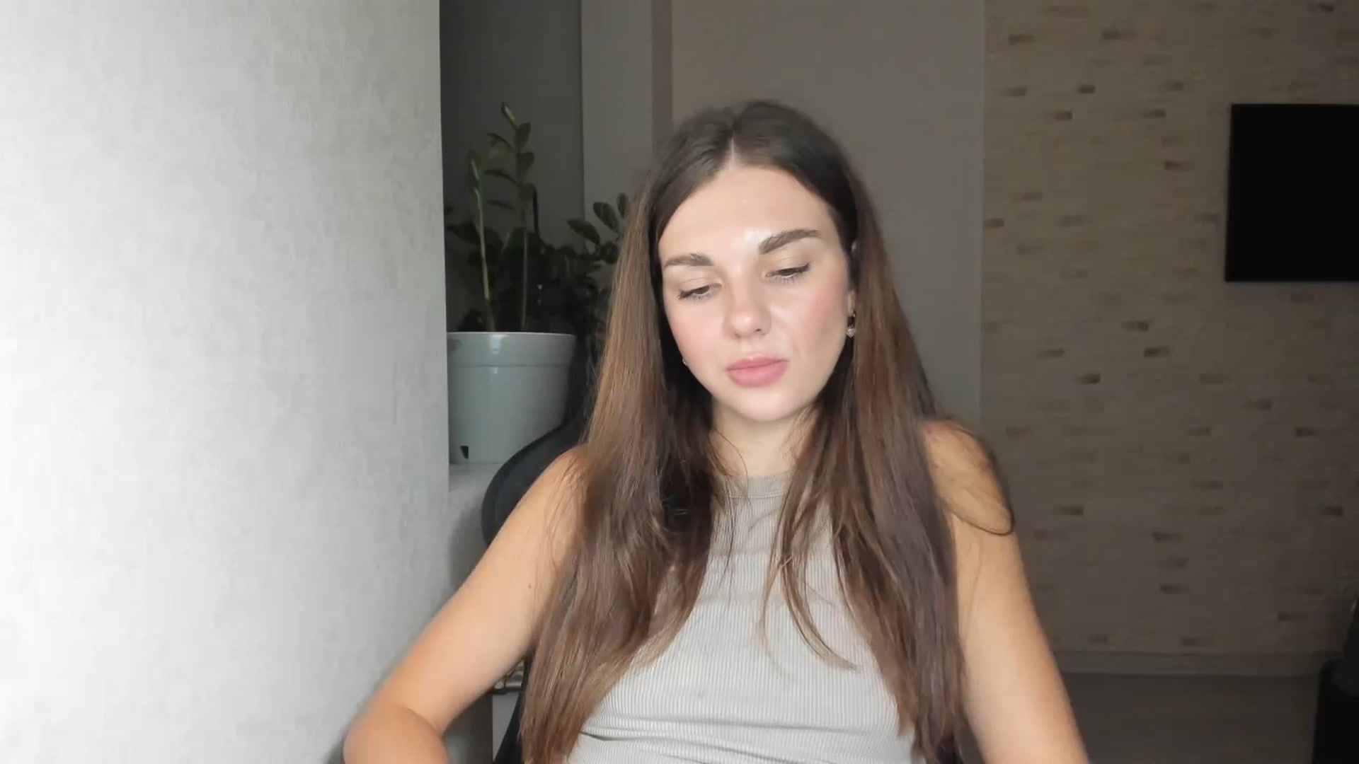 Gallery image thumbnail from Mihellii's myfreecams stream on, 09/15/2024, 22:14 image 16 of 20