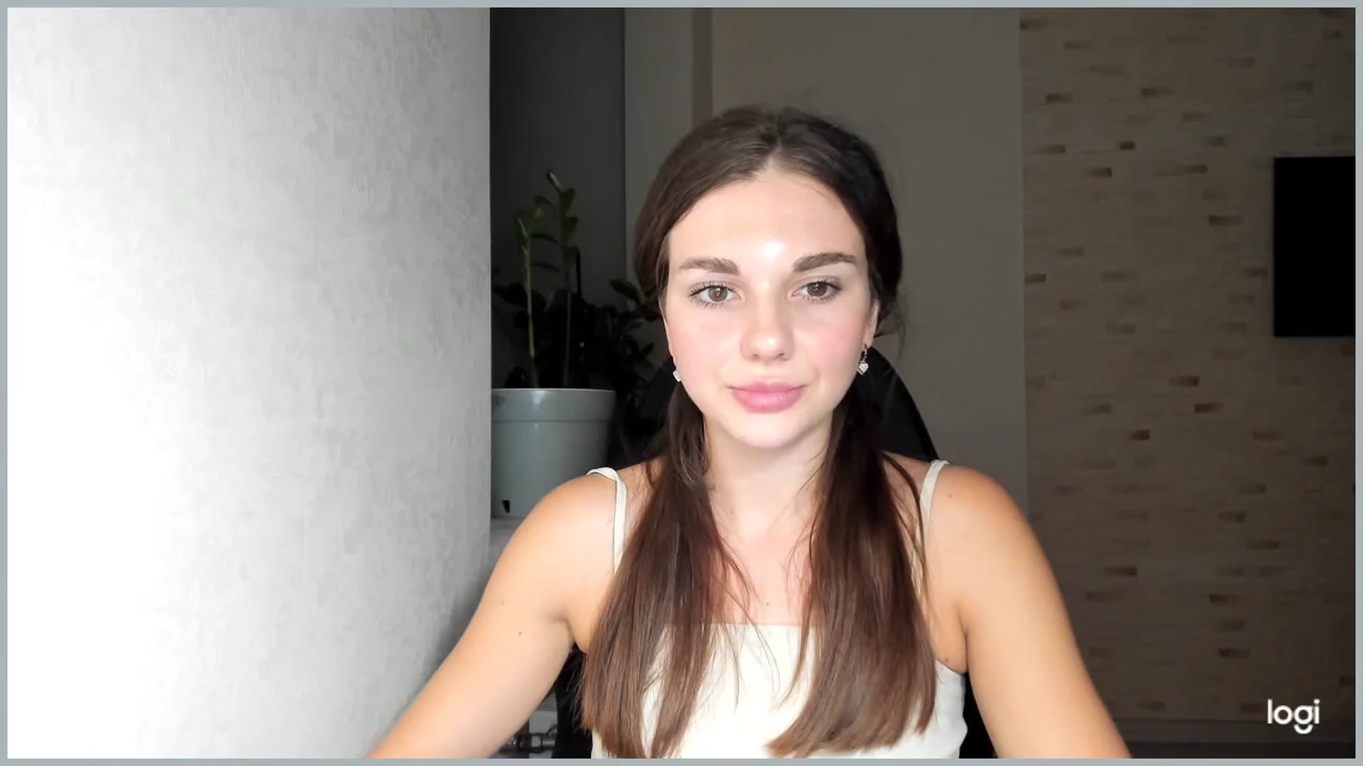 Gallery image thumbnail from Mihellii's myfreecams stream on, 09/17/2024, 04:23 image 7 of 20