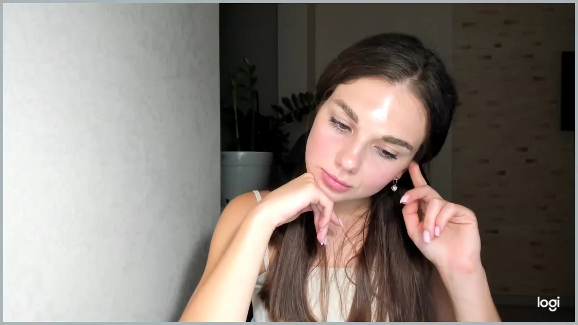 Gallery image thumbnail from Mihellii's myfreecams stream on, 09/17/2024, 04:19 image 5 of 20