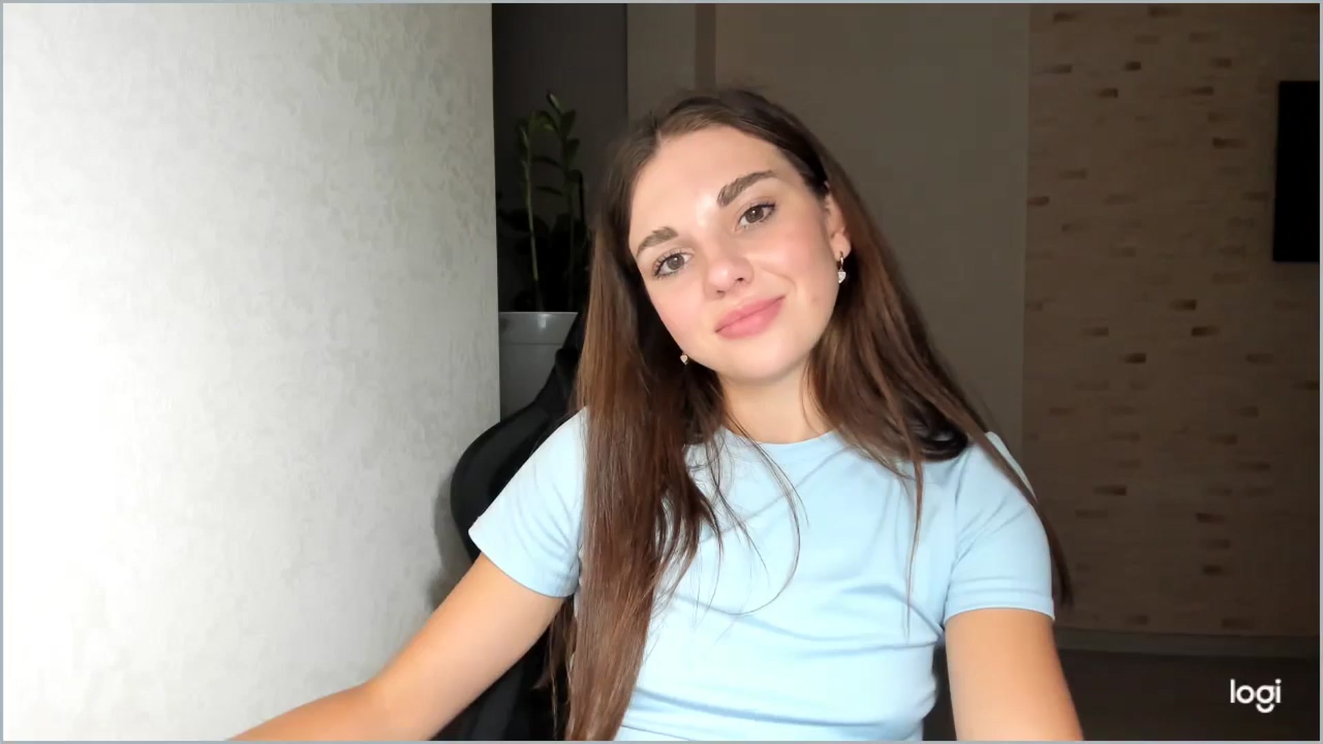 Gallery image thumbnail from Mihellii's myfreecams stream on, 09/18/2024, 21:56 image 3 of 20