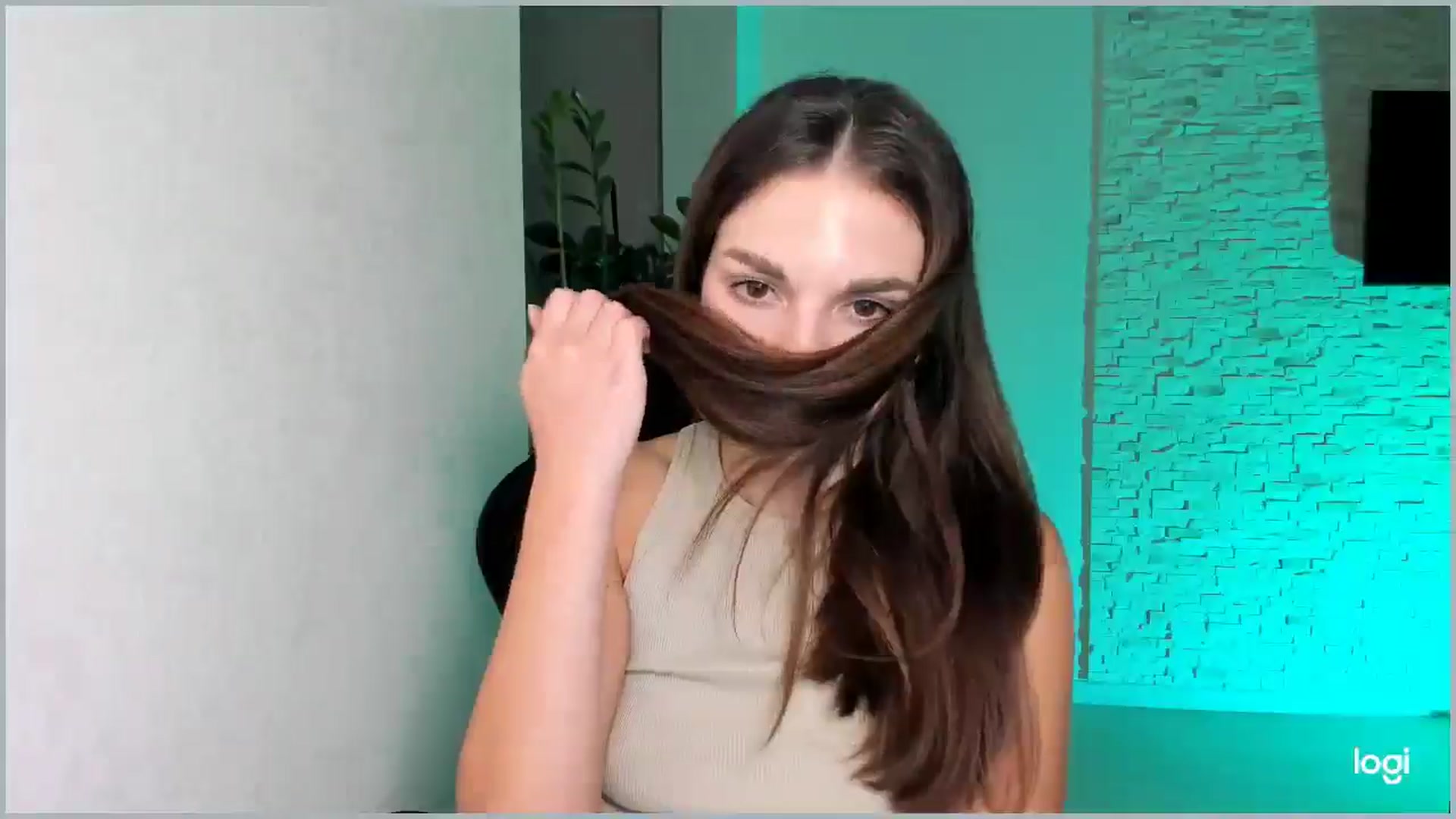 Gallery image thumbnail from Mihellii's myfreecams stream on, 09/20/2024, 21:35 image 8 of 20