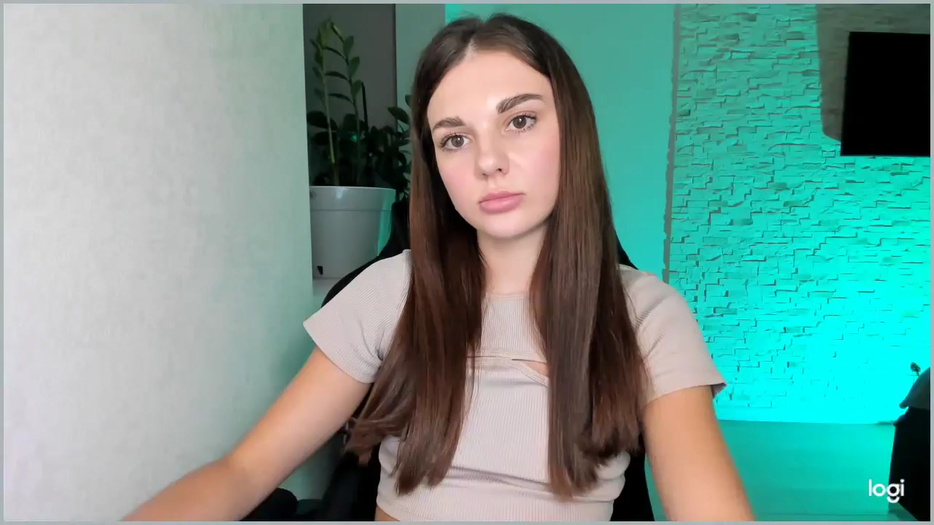 Gallery image thumbnail from Mihellii's myfreecams stream on, 09/21/2024, 19:32 image 20 of 20