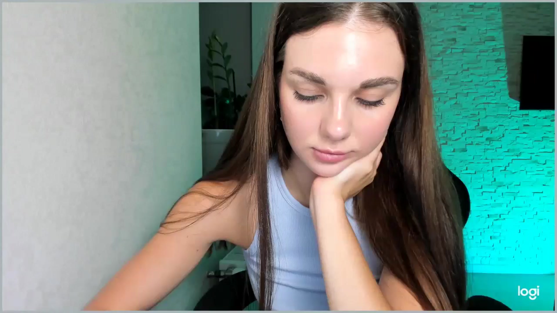 Gallery image thumbnail from Mihellii's myfreecams stream on, 09/22/2024, 22:51 image 18 of 20