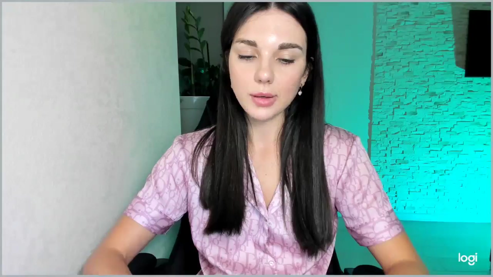 Gallery image thumbnail from Mihellii's myfreecams stream on, 09/23/2024, 16:56 image 9 of 20