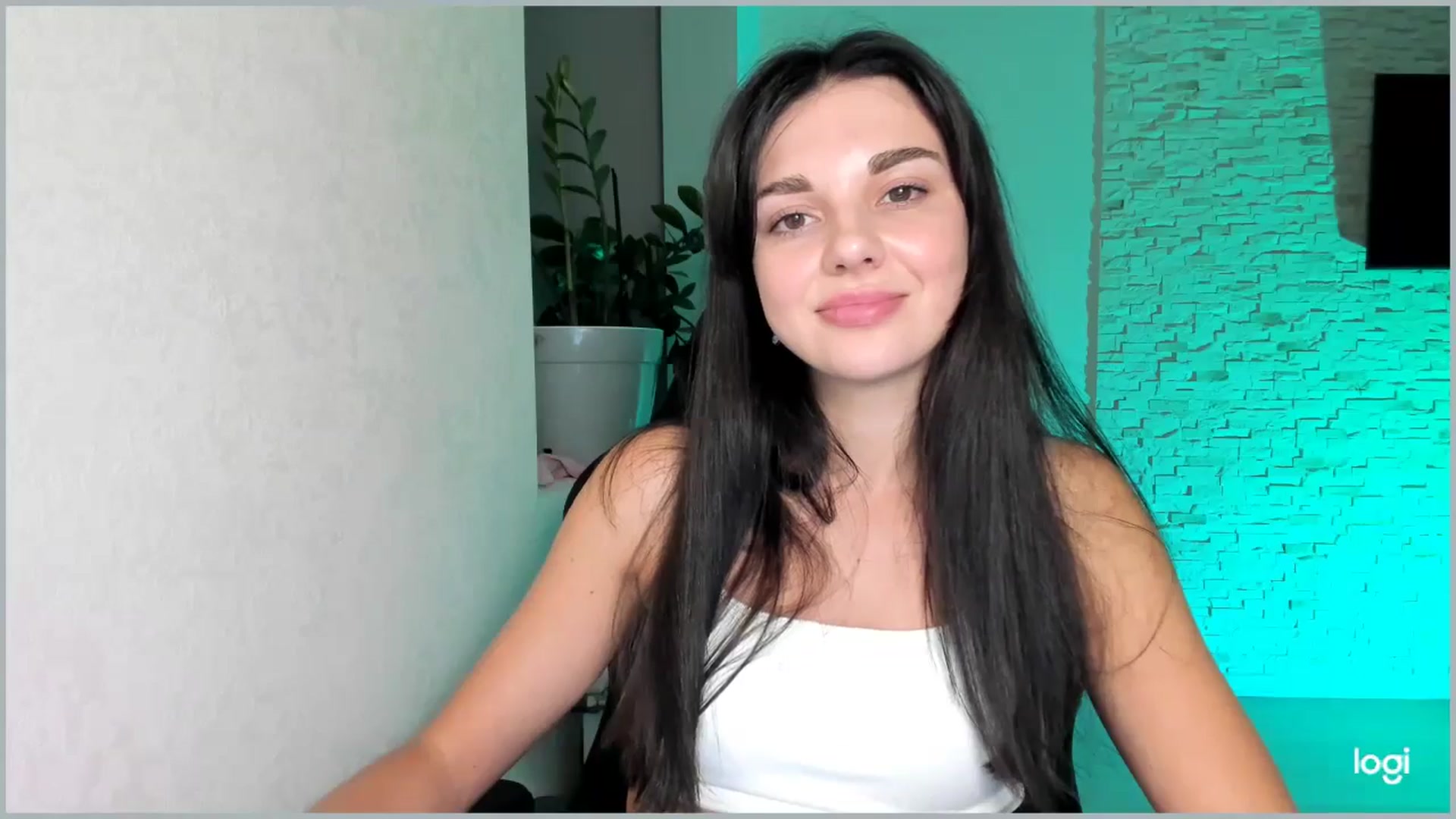 Gallery image thumbnail from Mihellii's myfreecams stream on, 09/24/2024, 19:40 image 20 of 20
