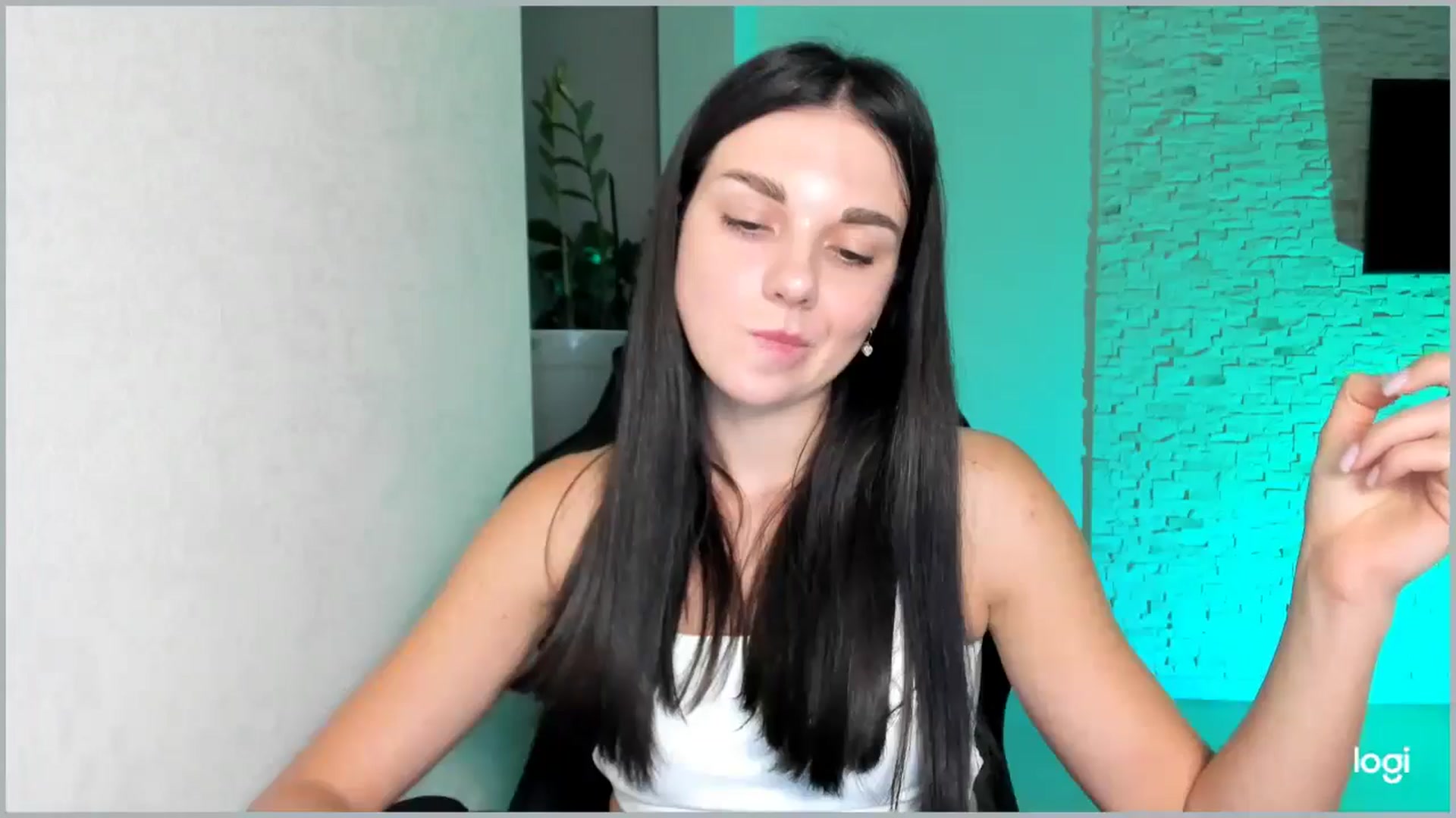 Gallery image thumbnail from Mihellii's myfreecams stream on, 09/24/2024, 19:40 image 11 of 20