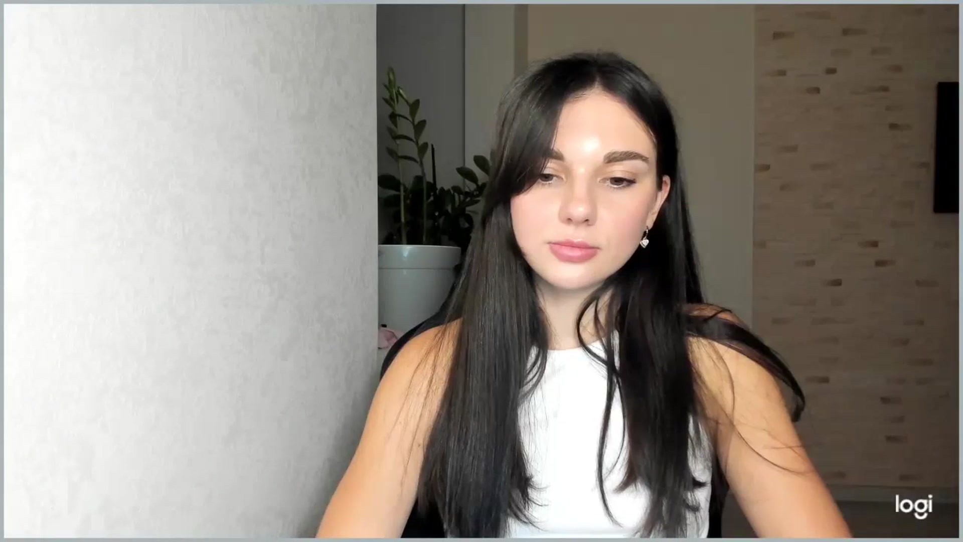 Gallery image thumbnail from Mihellii's myfreecams stream on, 09/26/2024, 16:00 image 3 of 20