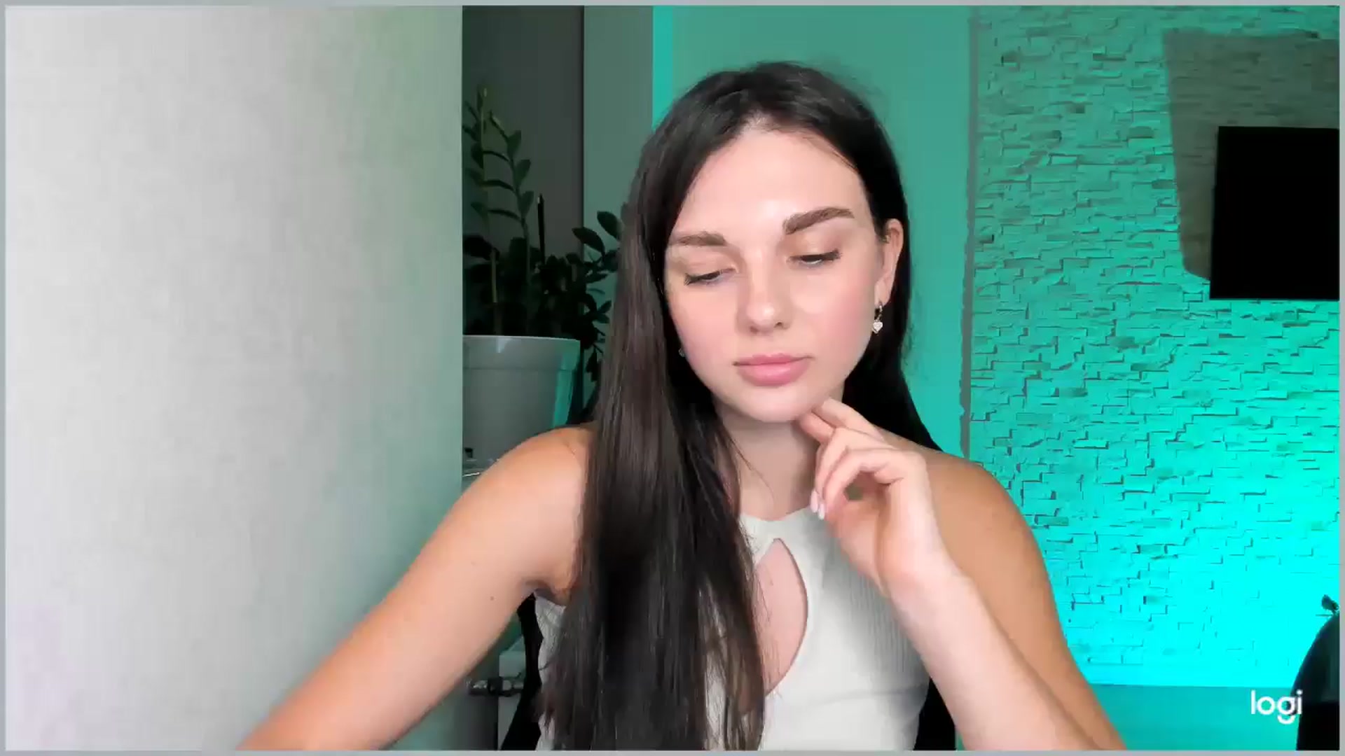 Gallery image thumbnail from Mihellii's myfreecams stream on, 09/27/2024, 22:19 image 4 of 20