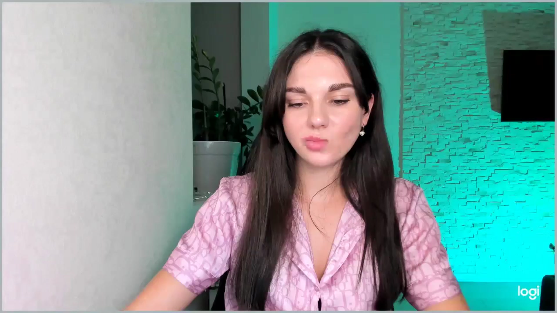 Gallery image thumbnail from Mihellii's myfreecams stream on, 09/29/2024, 17:51 image 20 of 20