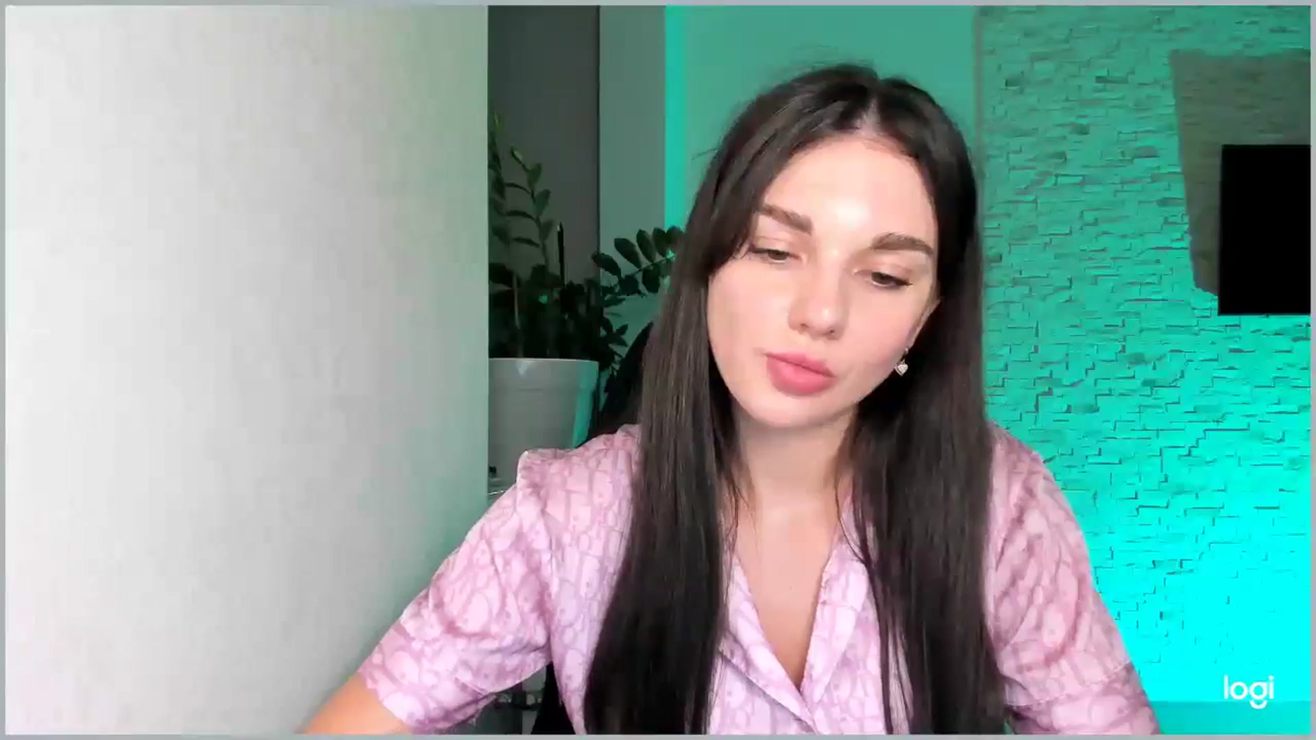 Gallery image thumbnail from Mihellii's myfreecams stream on, 09/29/2024, 19:13 image 4 of 20