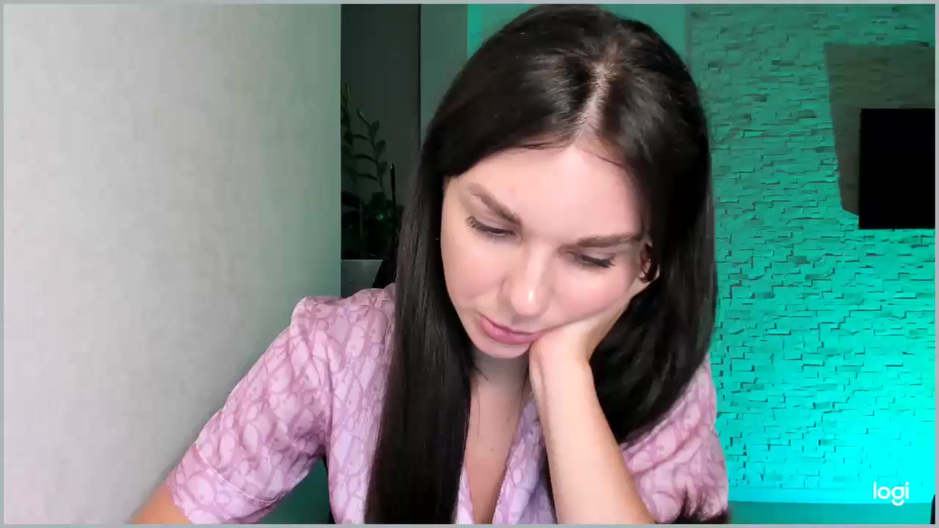 Gallery image thumbnail from Mihellii's myfreecams stream on, 09/29/2024, 20:59 image 3 of 20