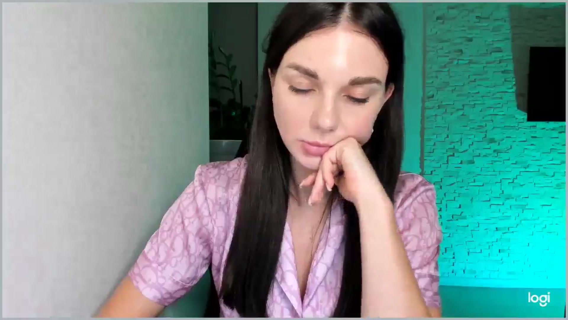 Gallery image thumbnail from Mihellii's myfreecams stream on, 09/29/2024, 20:59 image 2 of 20