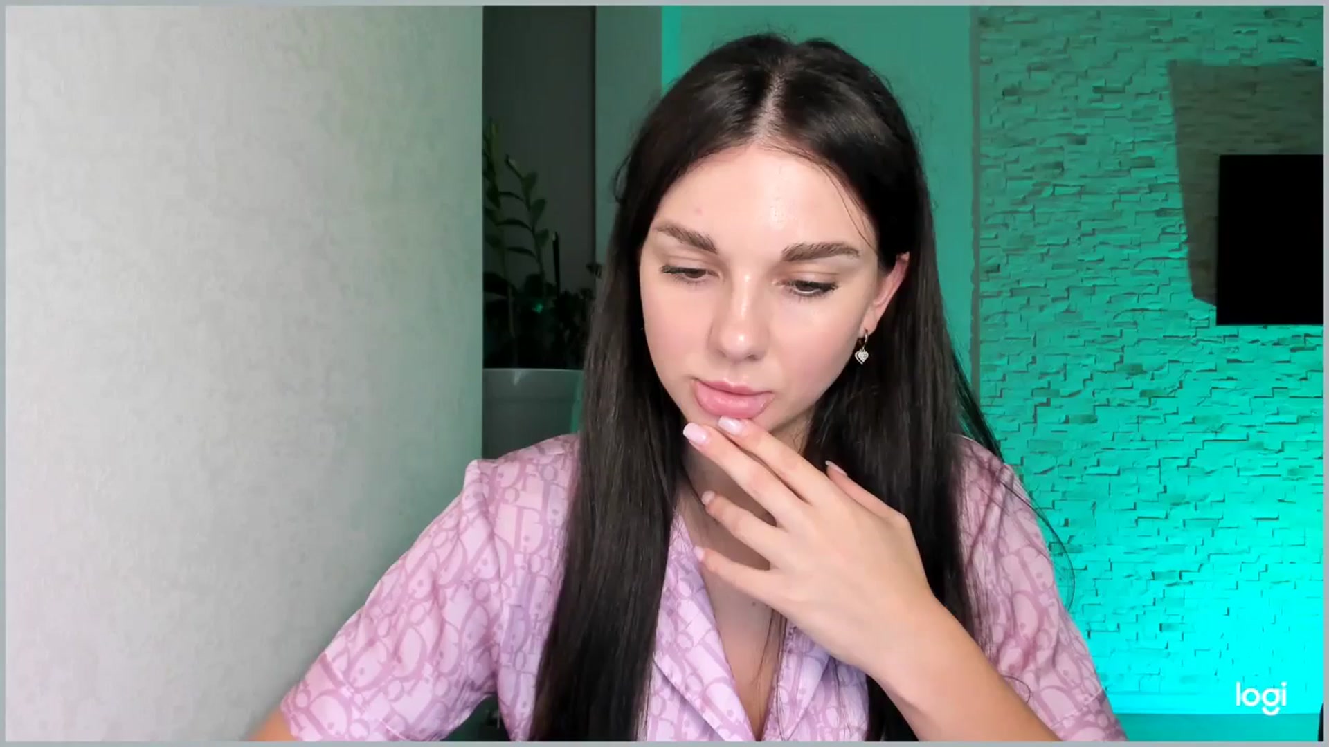 Gallery image thumbnail from Mihellii's myfreecams stream on, 09/29/2024, 20:59 image 4 of 20