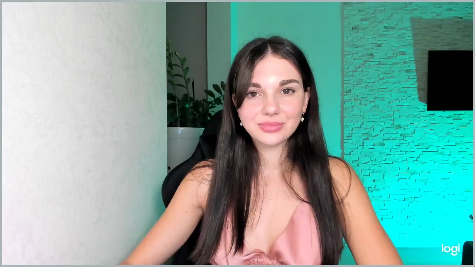 Gallery image thumbnail from Mihellii's myfreecams stream on, 09/30/2024, 17:54 image 20 of 20