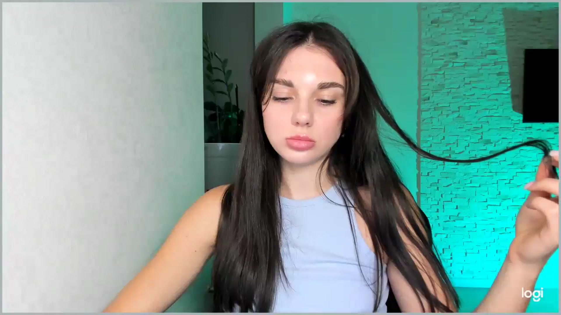 Gallery image thumbnail from Mihellii's myfreecams stream on, 10/01/2024, 16:28 image 17 of 20