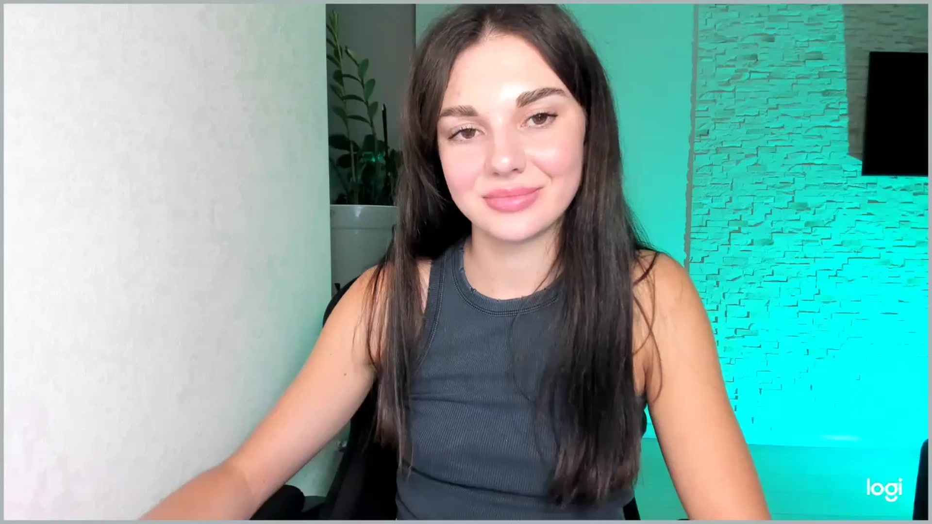 Gallery image thumbnail from Mihellii's myfreecams stream on, 10/02/2024, 19:43 image 15 of 20