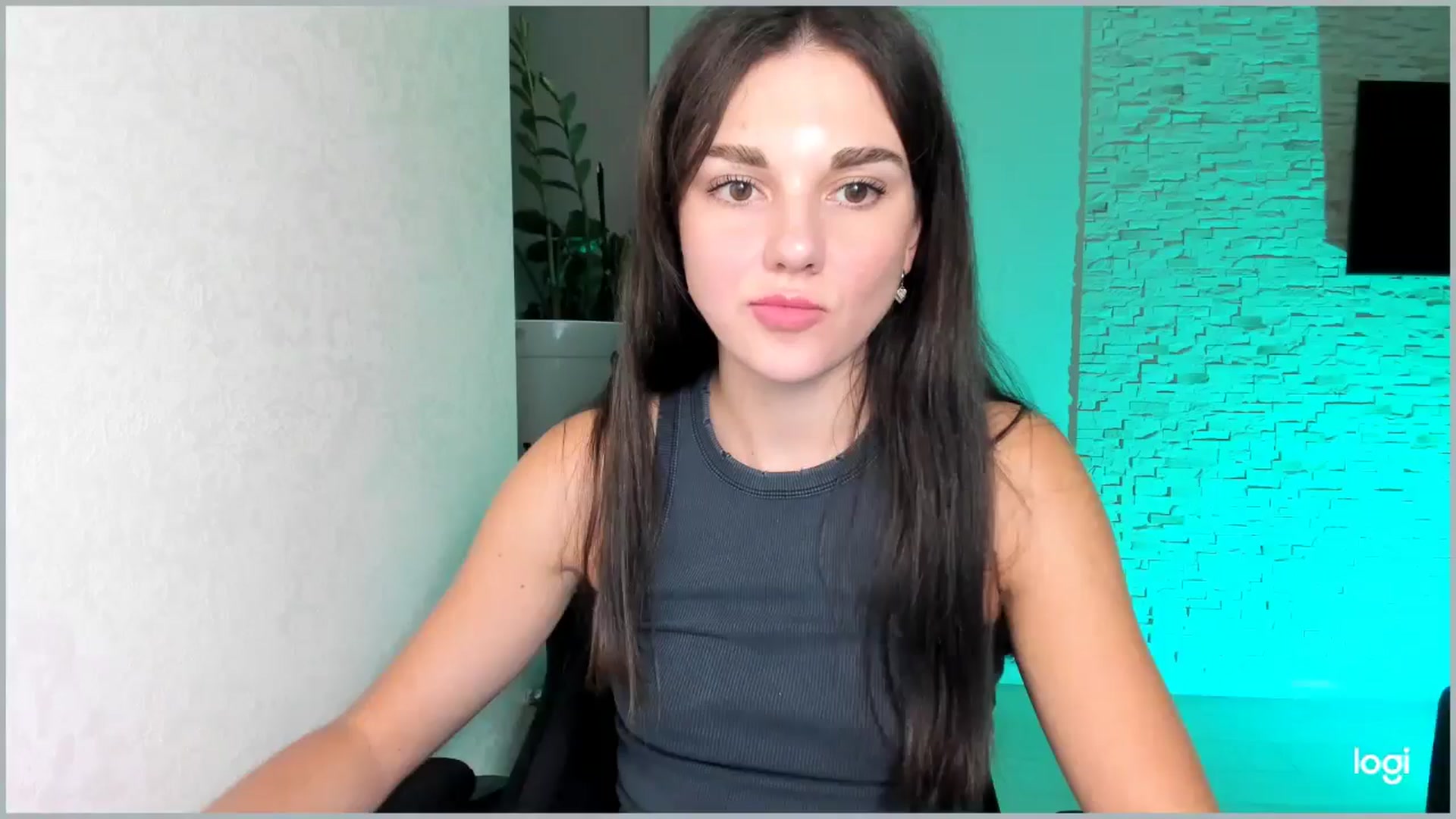 Gallery image thumbnail from Mihellii's myfreecams stream on, 10/02/2024, 19:43 image 10 of 20