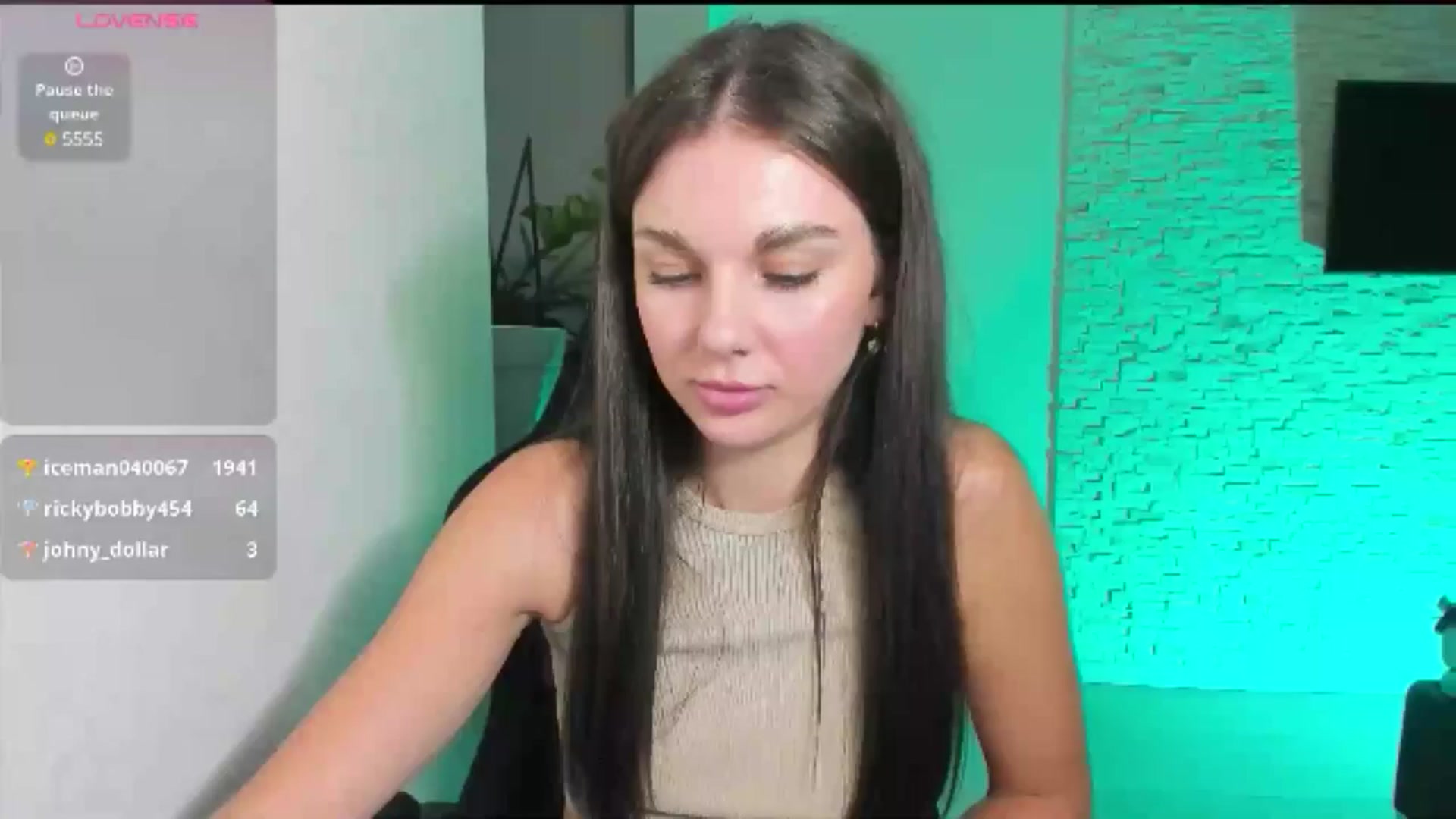 Gallery image thumbnail from Mihellii's myfreecams stream on, 10/13/2024, 20:45 image 11 of 20