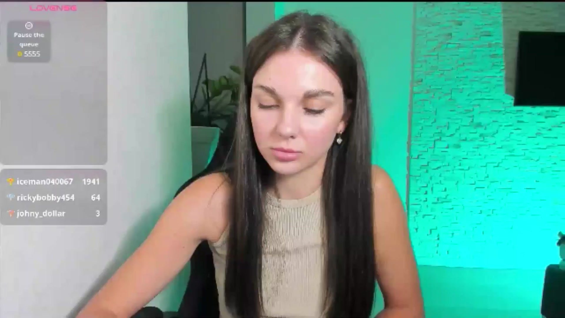 Gallery image thumbnail from Mihellii's myfreecams stream on, 10/13/2024, 20:45 image 15 of 20